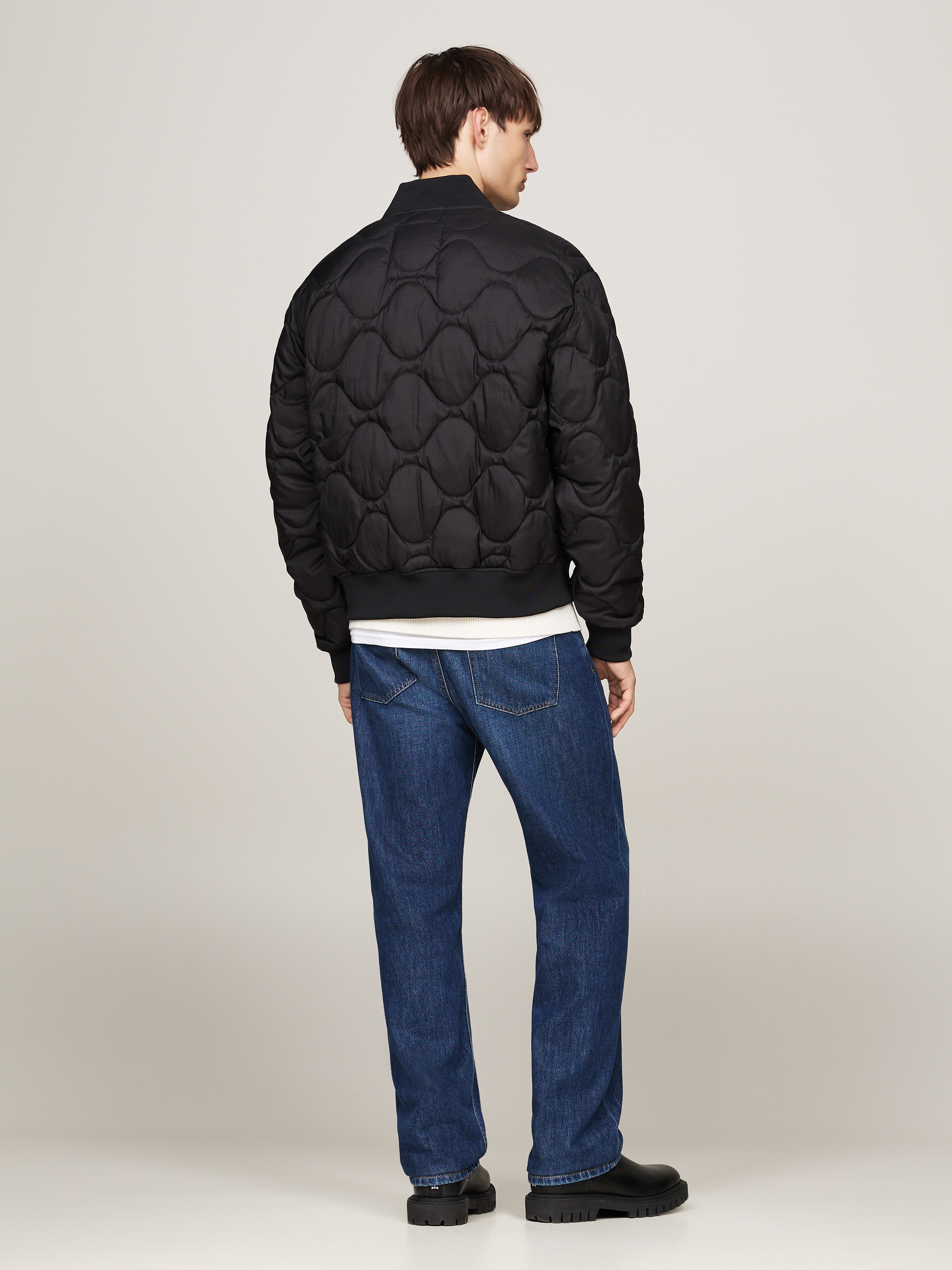 Tommy Hilfiger Steppjacke »ONION QUILTED BOMBER«, ohne Kapuze, mit Stehkragen, modische Steppung