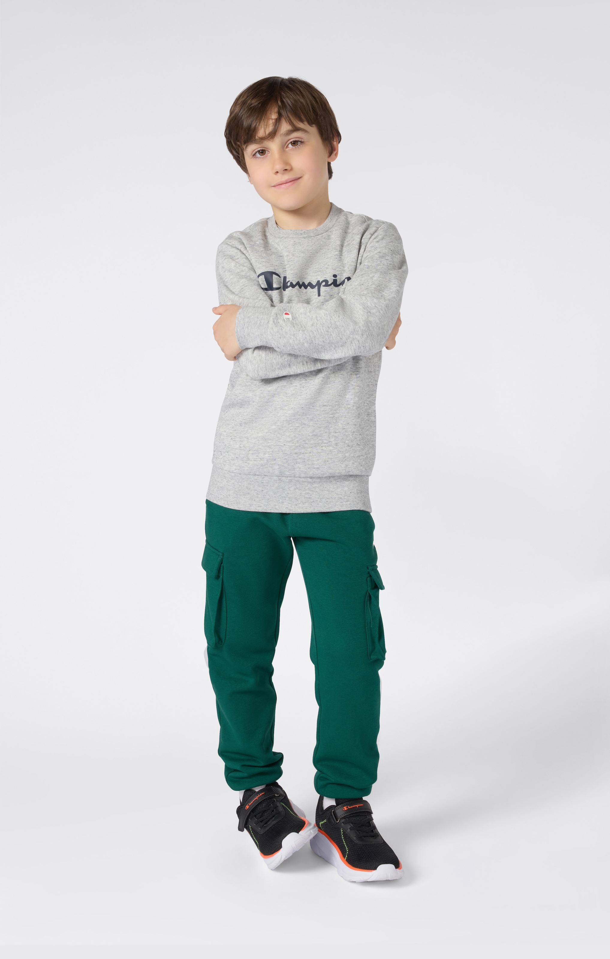 Champion Sweatshirt »SPORTWEAR CREWNECK Standard Fit«, für Kinder, sportlicher Stil, Rundhalsausschnitt, ohne Verschluss

