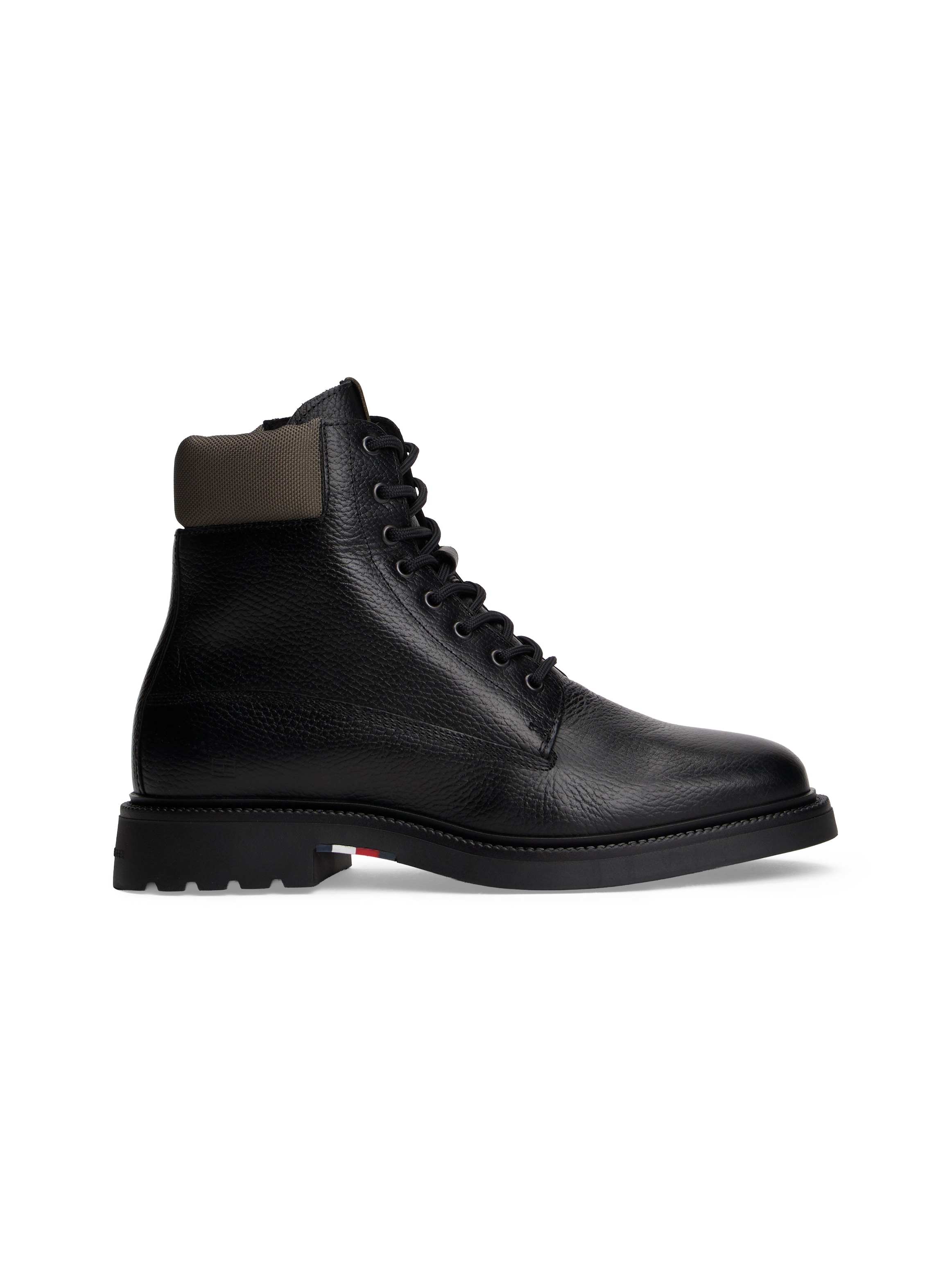 Tommy Hilfiger Schnürboots »HILFIGER COMFORT LWT WRM MX BOOT«  , Herbstboots, Schnürstiefelette mit Logo-Aufnäher an der Schuhzunge