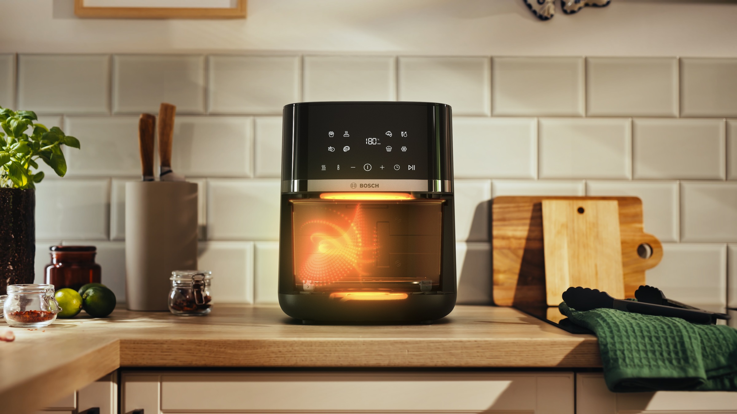 BOSCH Heißluftfritteuse »Air Fryer Serie 4, MAF462B0, 6,1l, 2 Heizelemente, 7 Programme«, Auftaufunktion, Korb/Gitter spülm.geeignet, schwarz