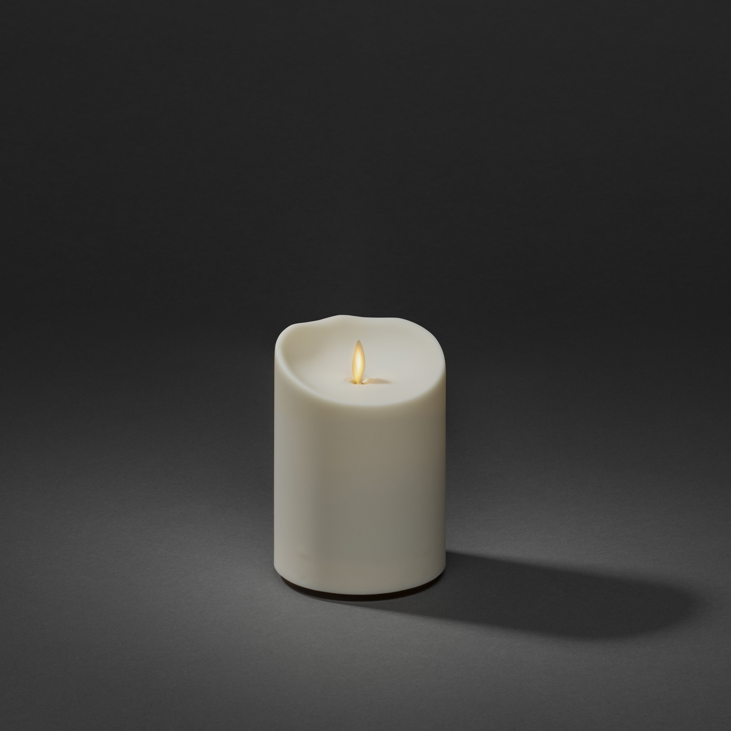KONSTSMIDE LED-Kerze, LED Kerze cremeweiß, mit 3D Flamme und geschmolzener Kante