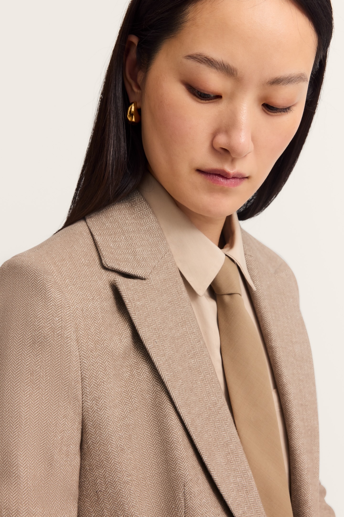 bugatti Kurzblazer »elegant & vielseitig«, mit feinem Fischgrat-Muster