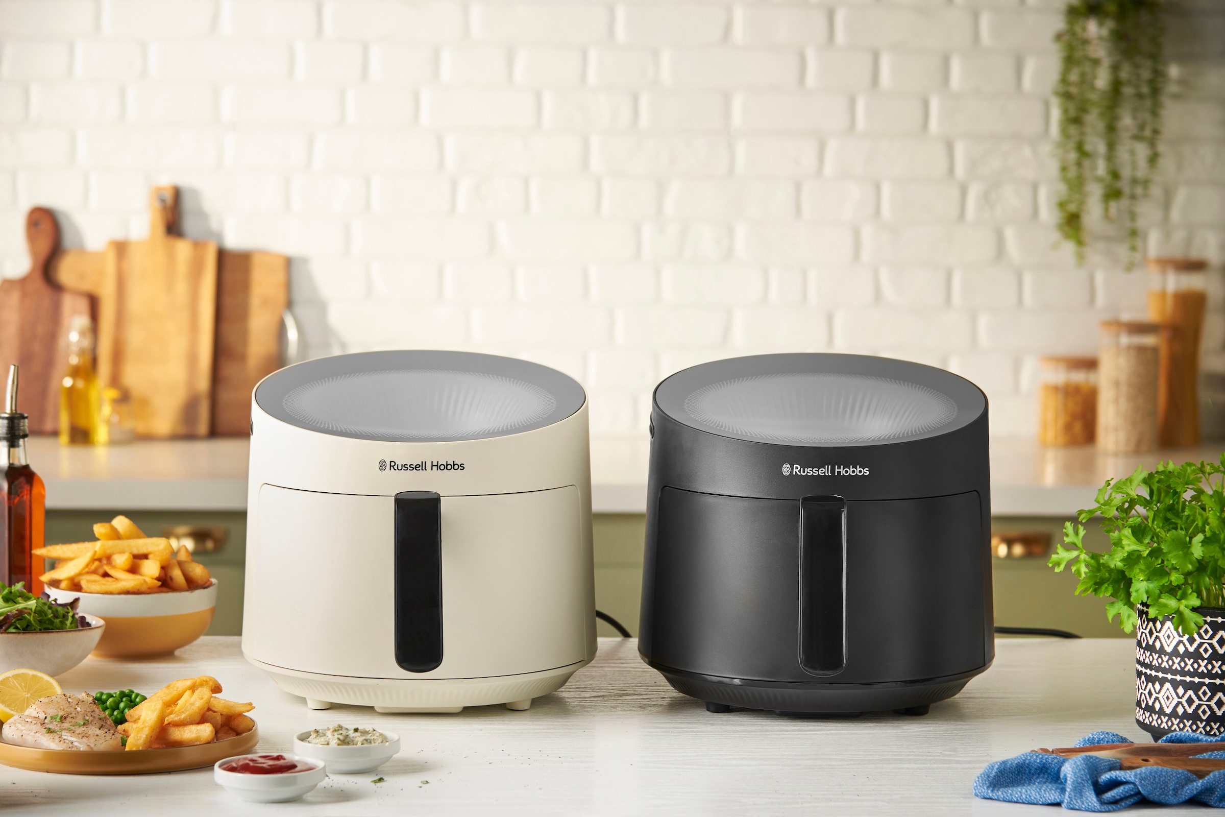 RUSSELL HOBBS Heißluftfritteuse »SatisFryPanoramic AirFryer(27420-56)«, 1500 W, mit Sichtfenster, 10 Programme, wenig oder kein Öl erforderlich