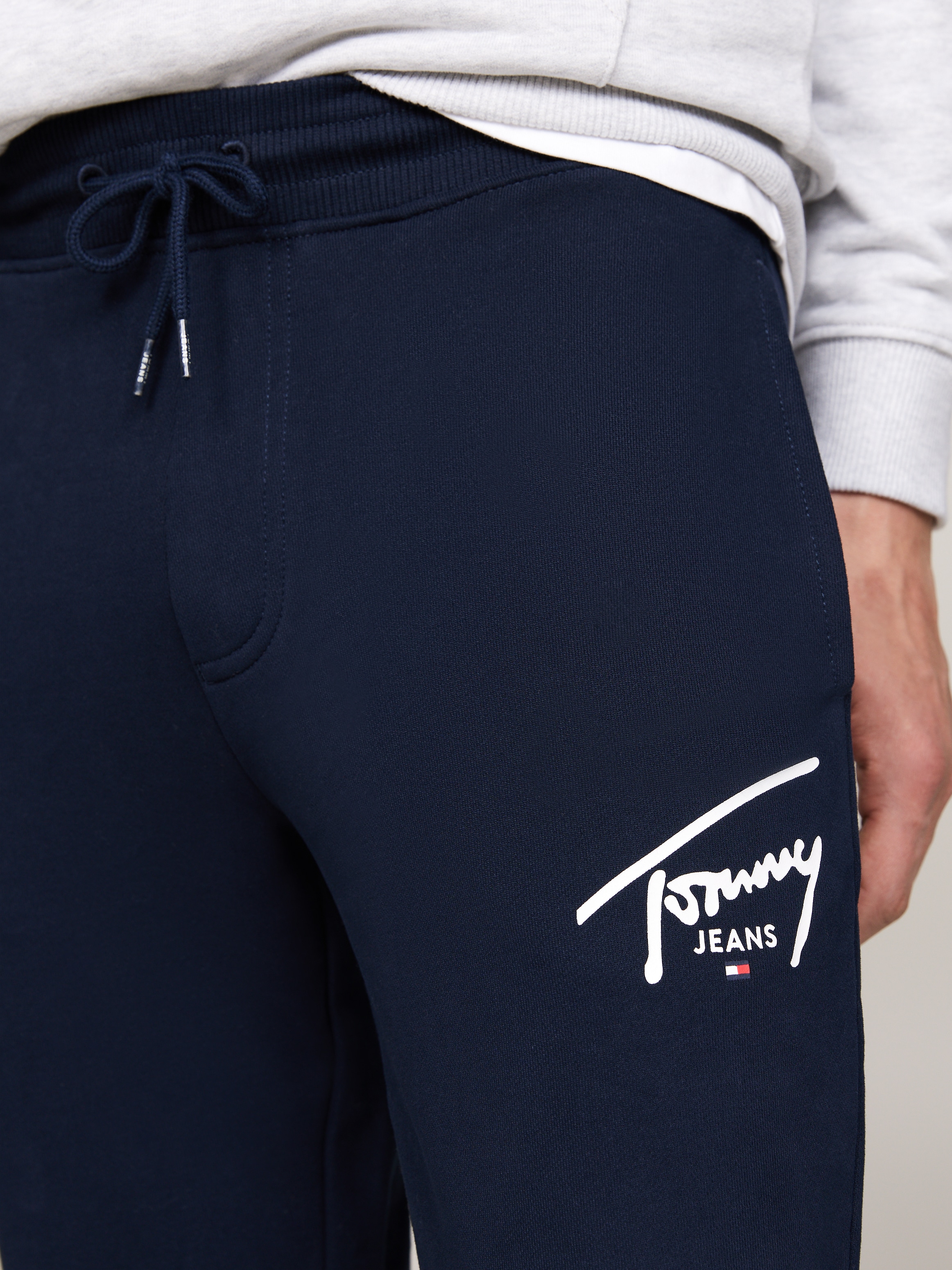 Tommy Jeans Plus Sweathose »TJM SLIM ENTRY GRPHC SWTPNT EXT«, Große Größen