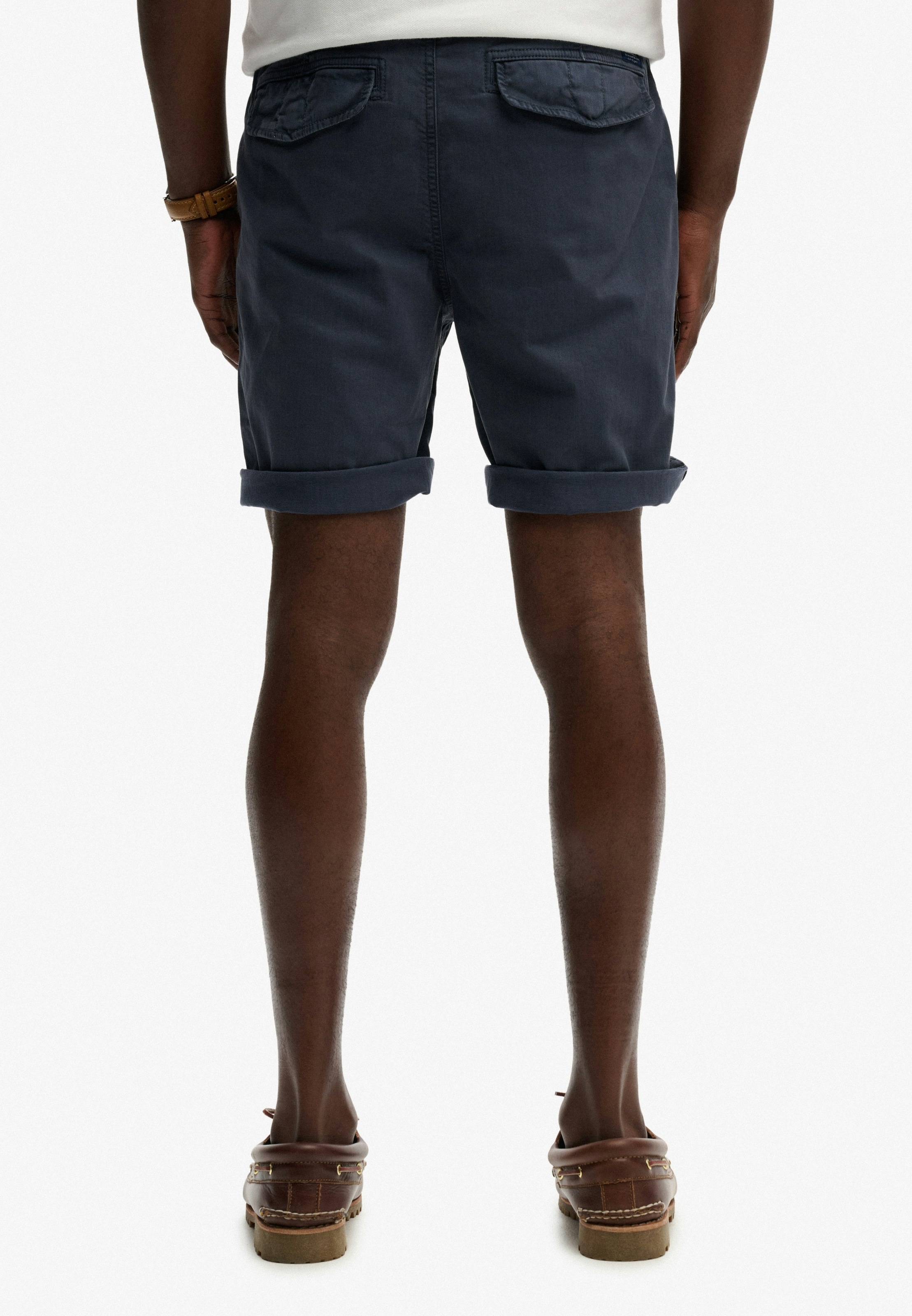 Superdry Chinoshorts »UTILITY CHINO SHORT«  mit Baumwollmischung, Relaxed Fit, knielang, aus Webmaterial