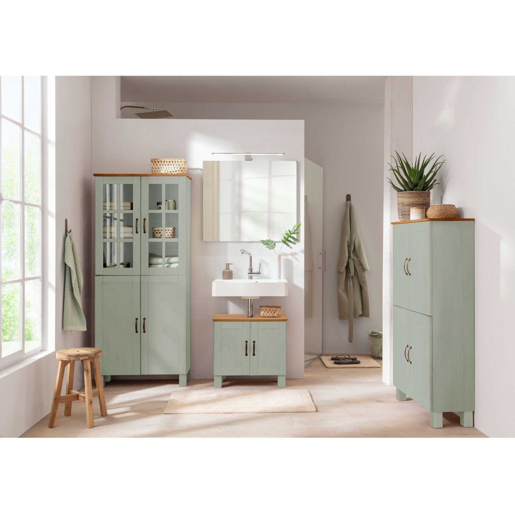 Home affaire Midischrank »Rodby«, FSC®-zertifiziertes Massivholz, Breite 75cm, Höhe 130cm