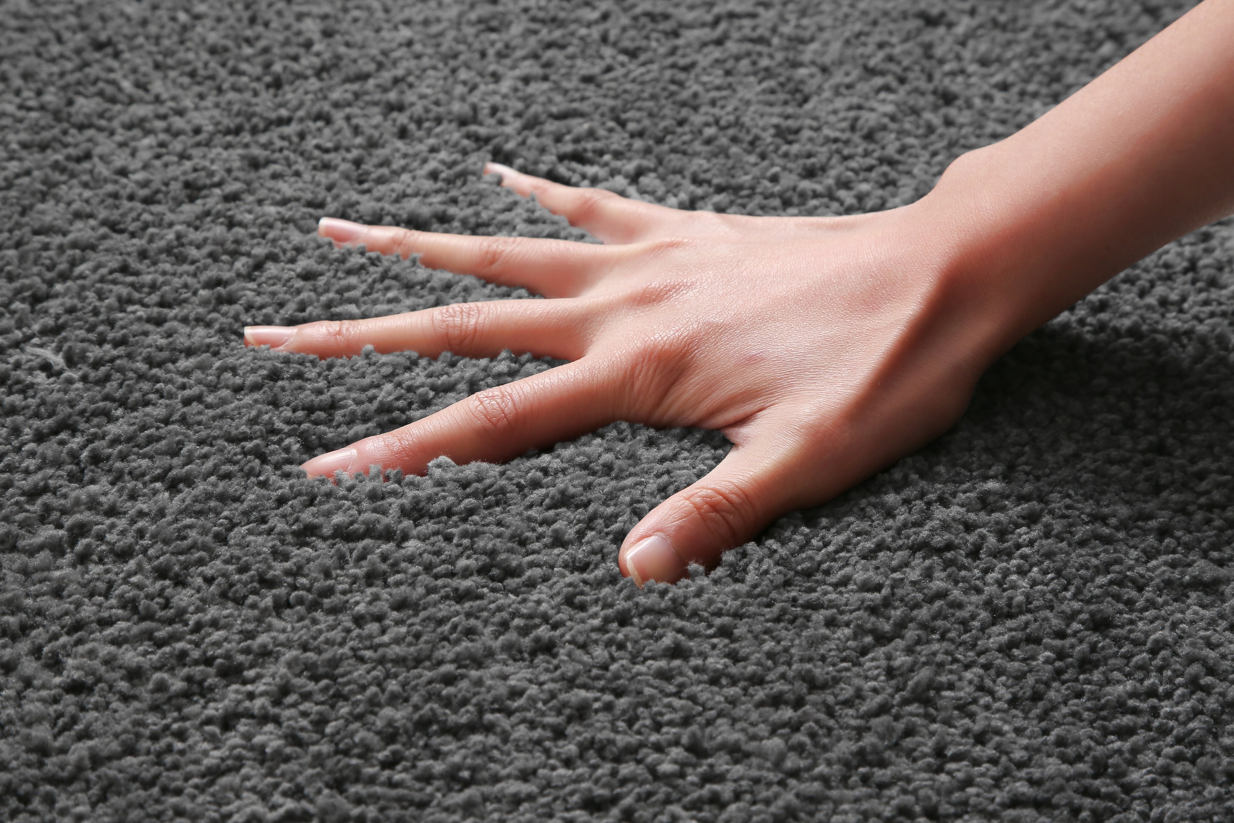 my home Badematte »Regona, Badteppich, Badvorleger, Badezimmer Teppich«, rutschhemmend beschichtet, fußbodenheizungsgeeignet-schnell trocknend-strapazierfähig, Uni Farben, besonders weich, als rechteckig und halbrund erhältlich