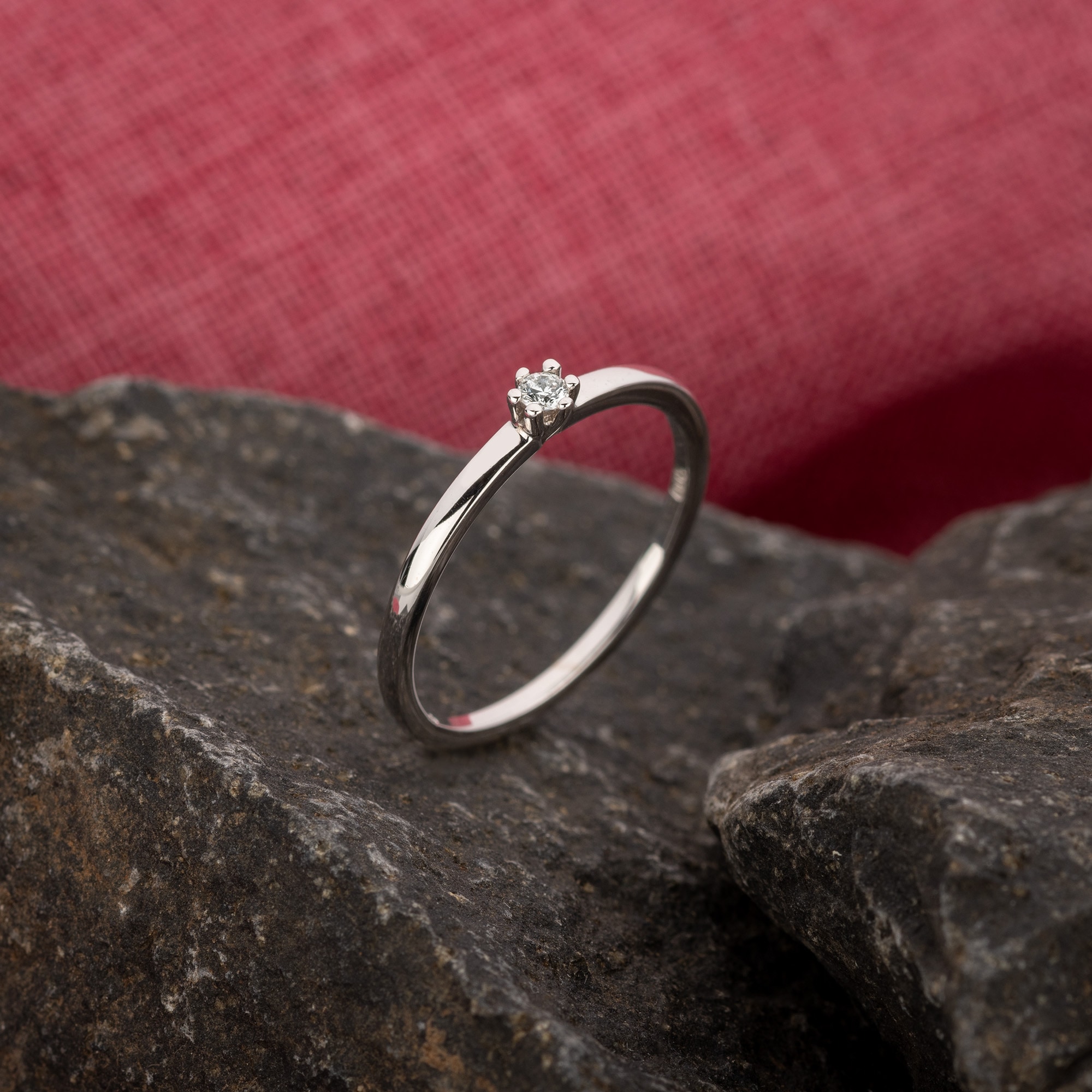 Orolino Fingerring »585 Gold 1x Brillant 0,05ct.«