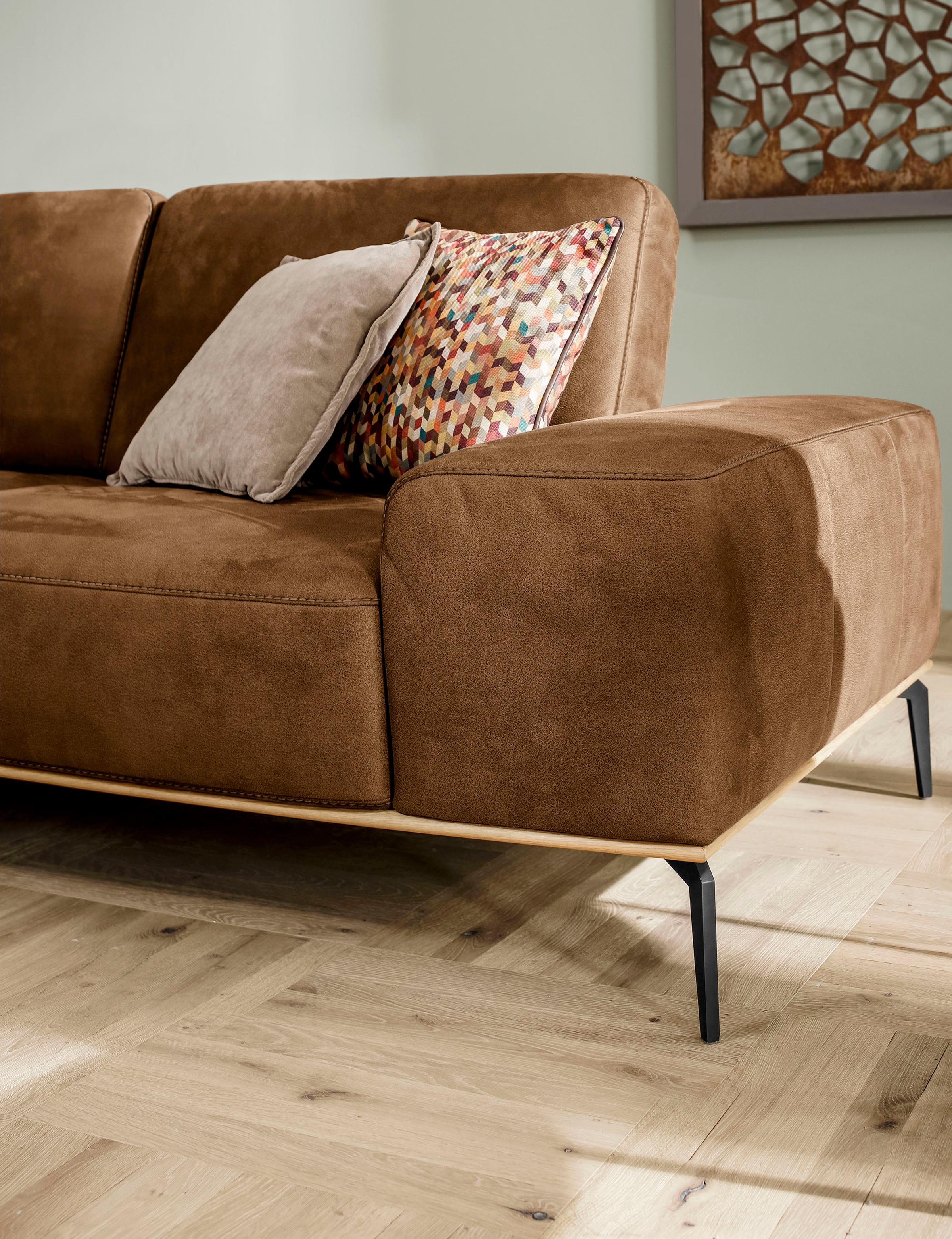 W.SCHILLIG Ecksofa »run, Designsofa mit tollem Sitzkomfort, bequem, L-Form«, mit Holzsockel, Füße in Schwarz pulverbeschichtet, Breite 319 cm