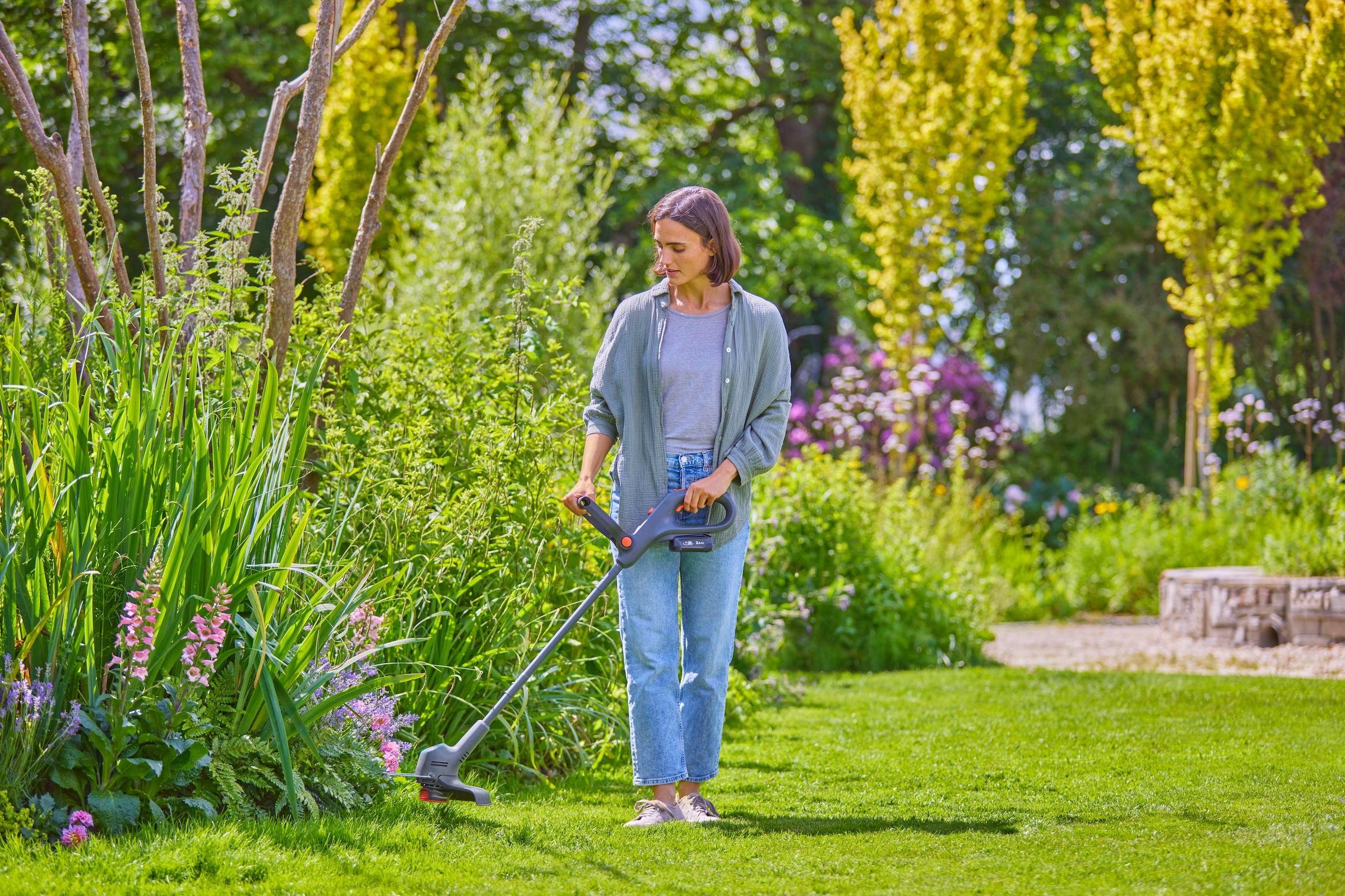 GARDENA Akku-Rasentrimmer »EasyTrim 25/18V P4A Ready-To-Use Set« inkl. Akku und Ladegerät