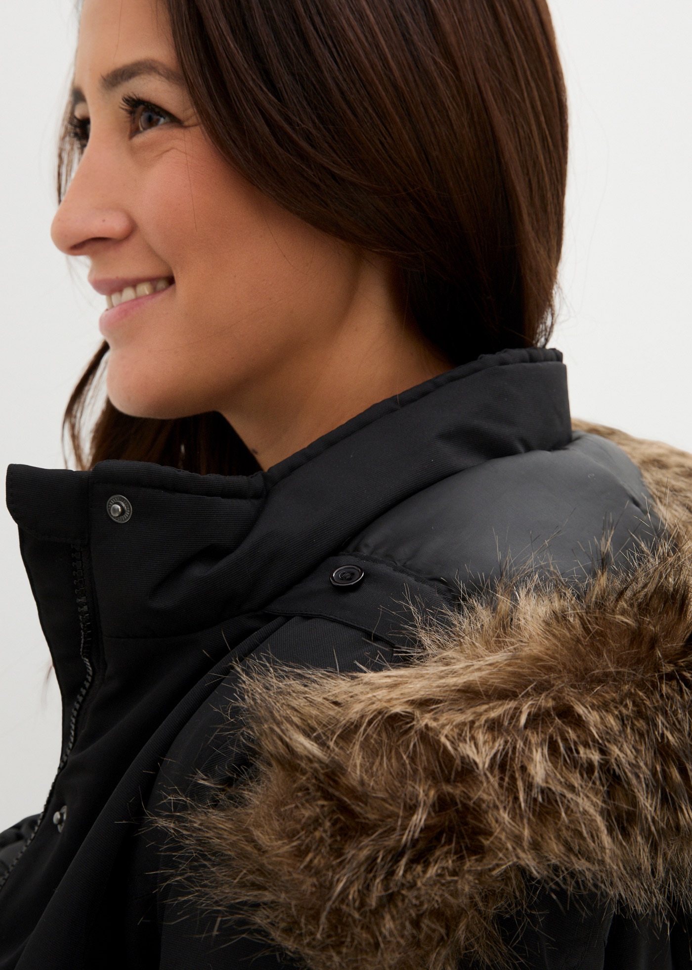 bonprix Umstandsjacke mit Kapuze mit elastischem Gummizug, seitlicher Erweiterung durch Reißverschlüsse