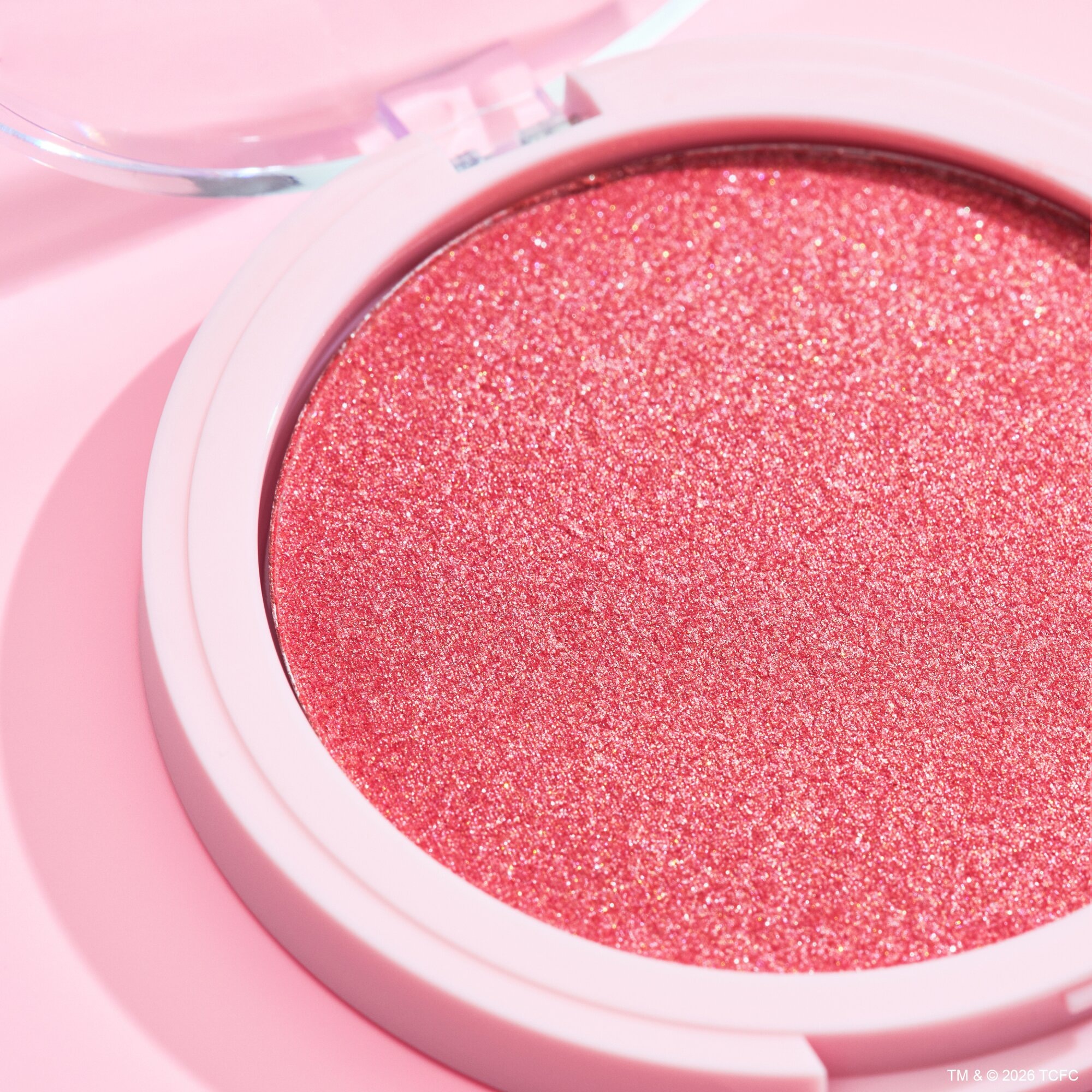 Essence Rouge »Care Bears bouncy blushlighter«