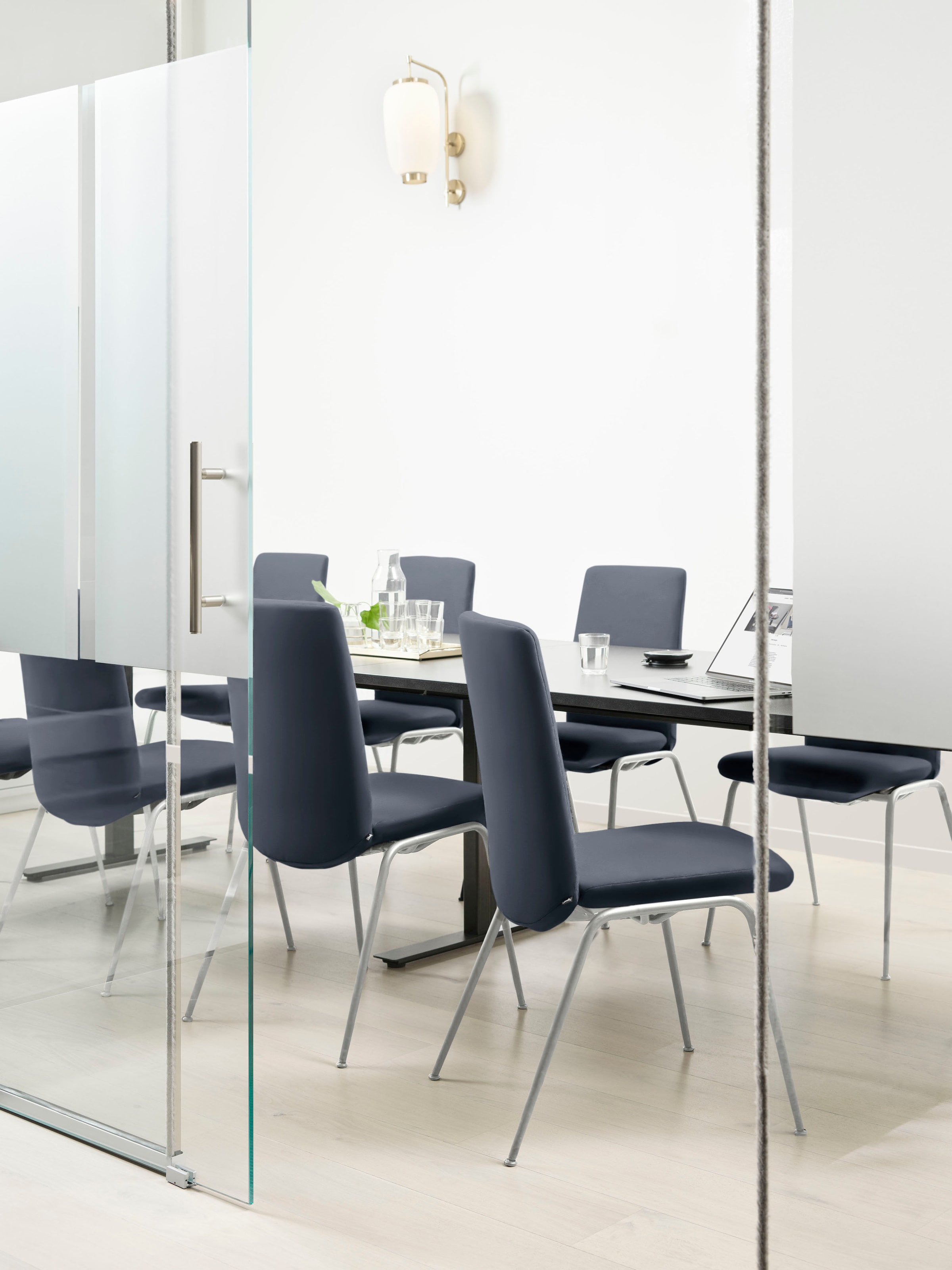Stressless® Polsterstuhl »Laurel«, Leder PALOMA, Low Back, Größe M, mit Beinen aus Stahl in Chrom matt