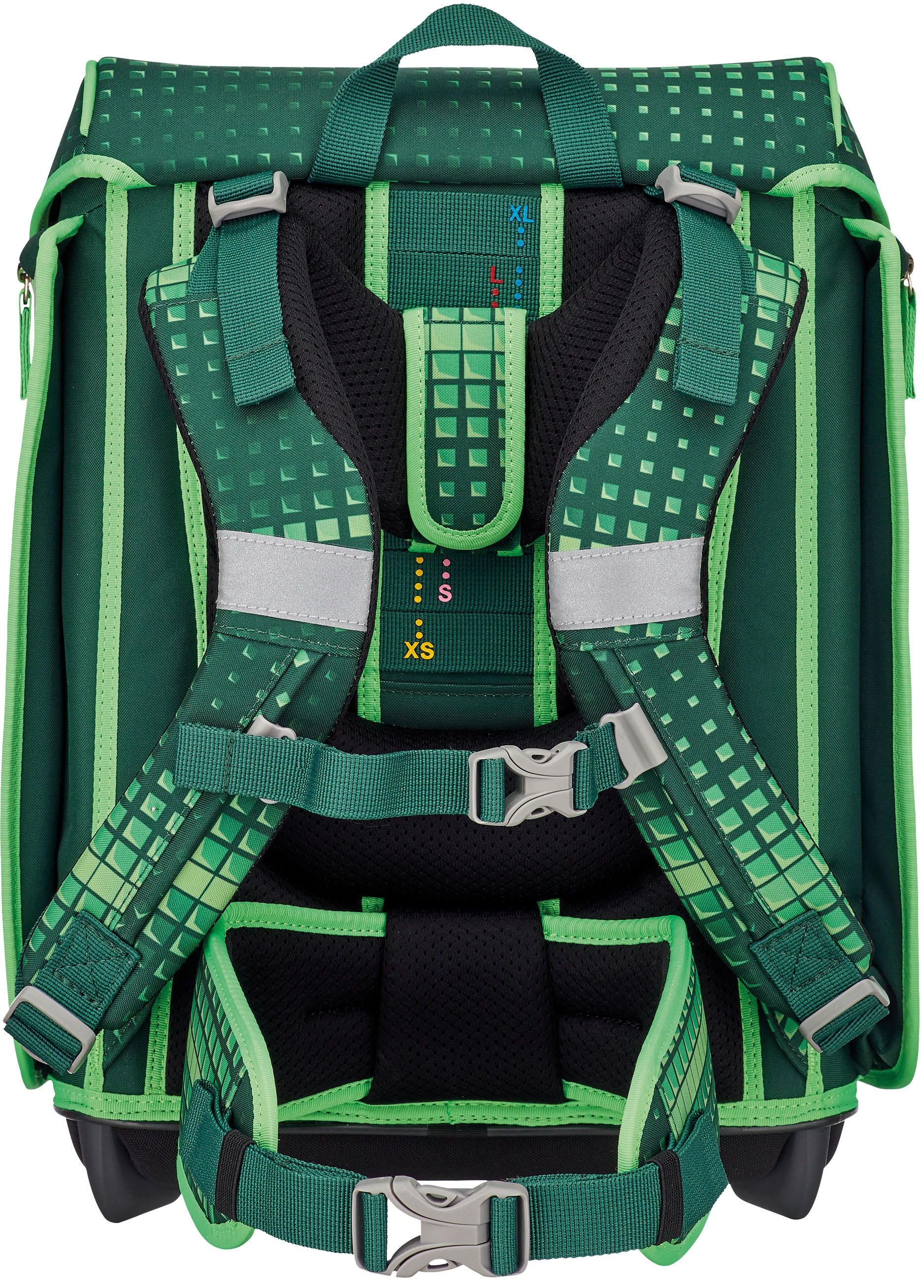 DerDieDas® Schulranzen »ErgoFlex MAX - Soccer Green«, reflektierende Details, mit 3 Buttons; enthält recyceltes Material