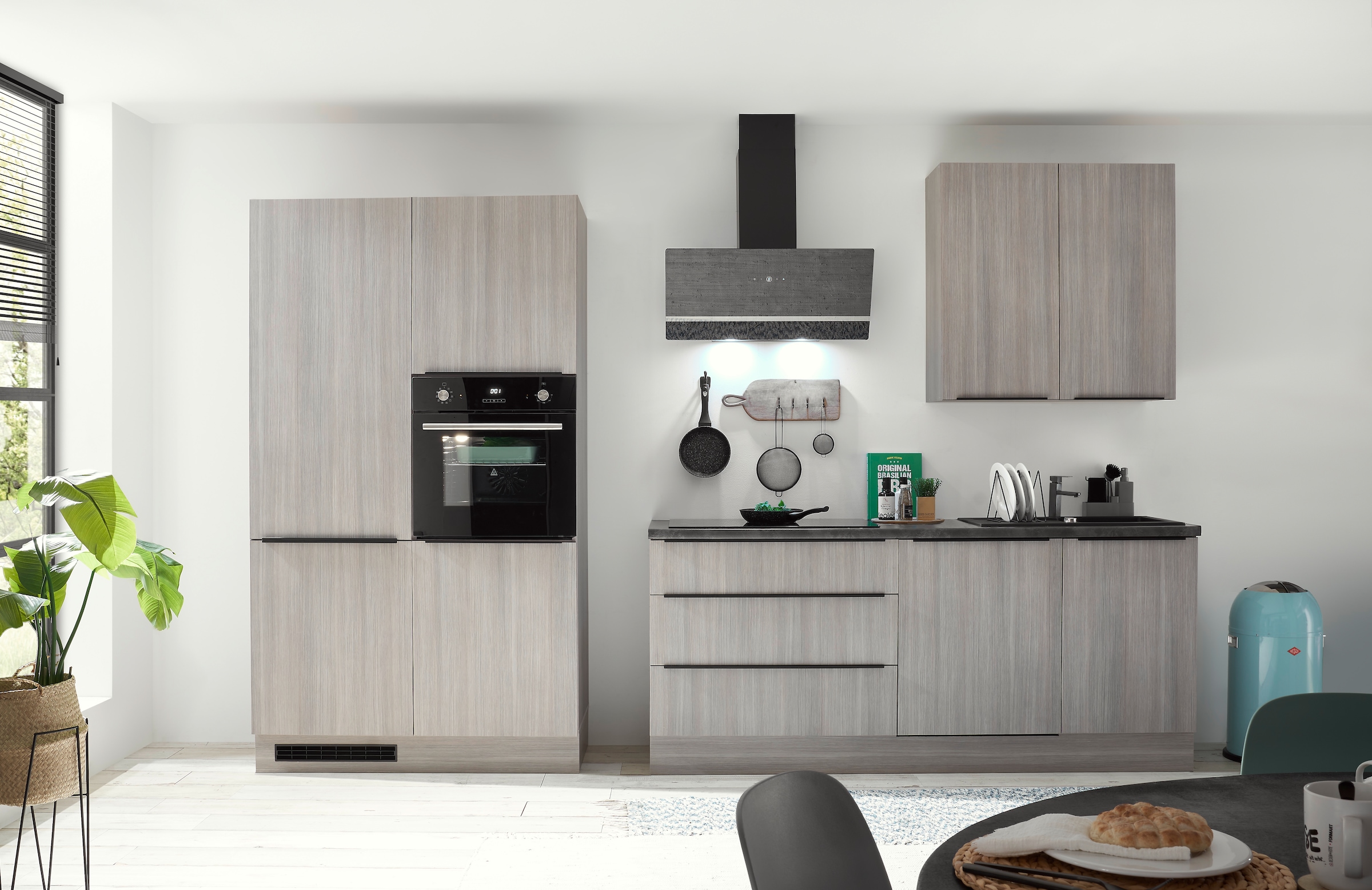 BASIC by Balculina Küchenzeile »Landzeit BxHxT 320x240x60 cm«, Breite 320cm, wahlweise mit E-Geräten, Softclose, Metallschubkasten