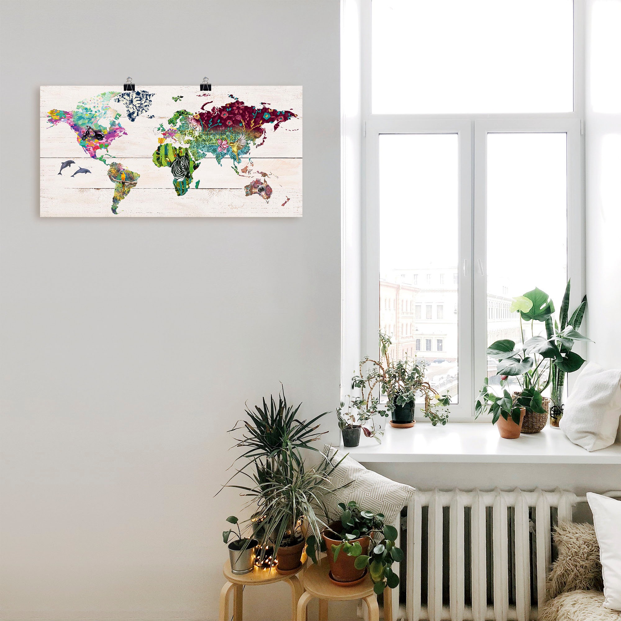 Artland Wandbild »Bunte Welt auf hölzernem Untergrund«, Landkarten, (1 St.), als Leinwandbild, Poster in verschied. Größen