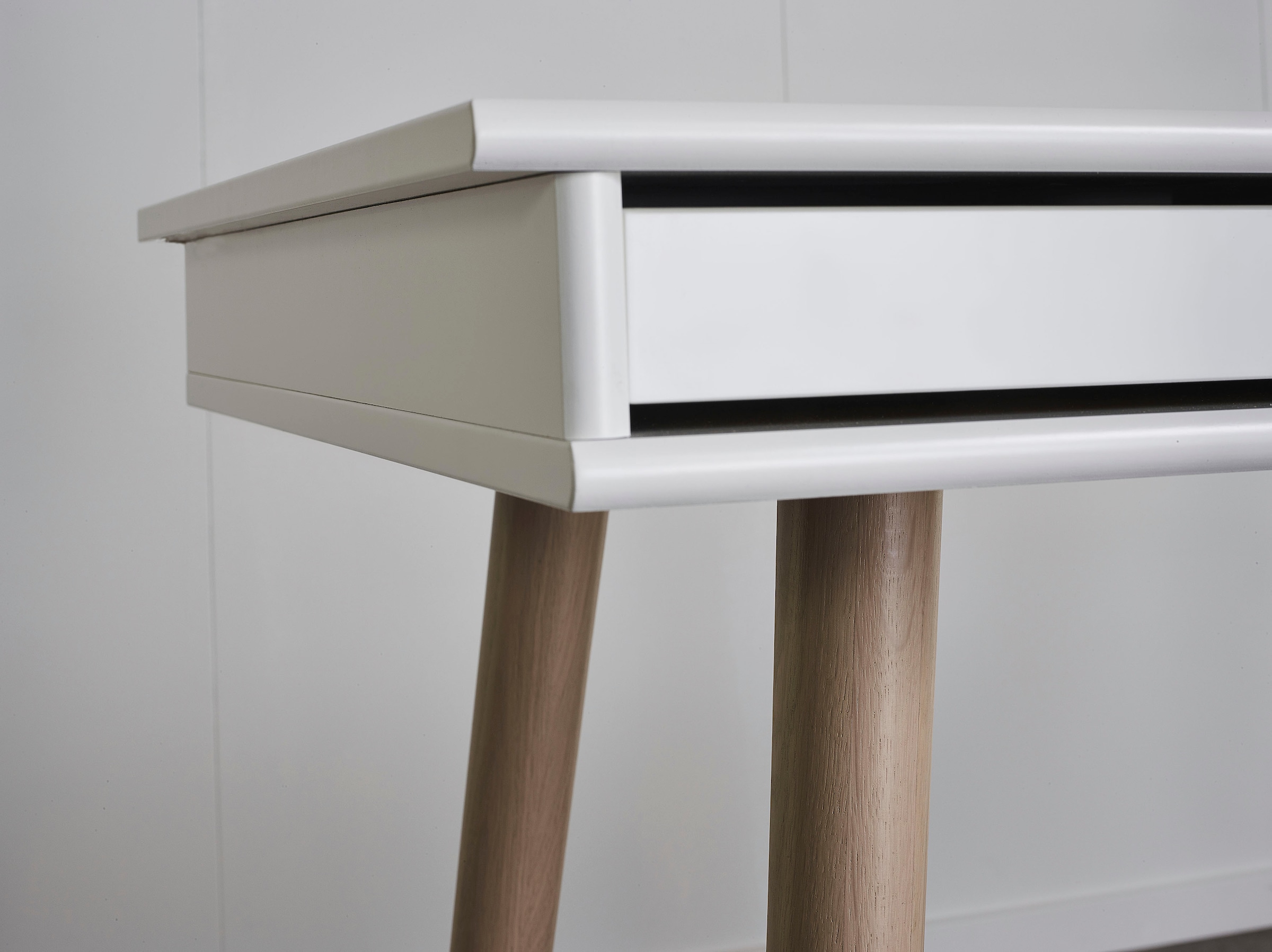 Hammel Furniture Schreibtisch »Mistral Bürotisch, Arbeitstisch, Tisch, Computertisch«, Holzbeinen, B: 137,4 cm, Designmöbel