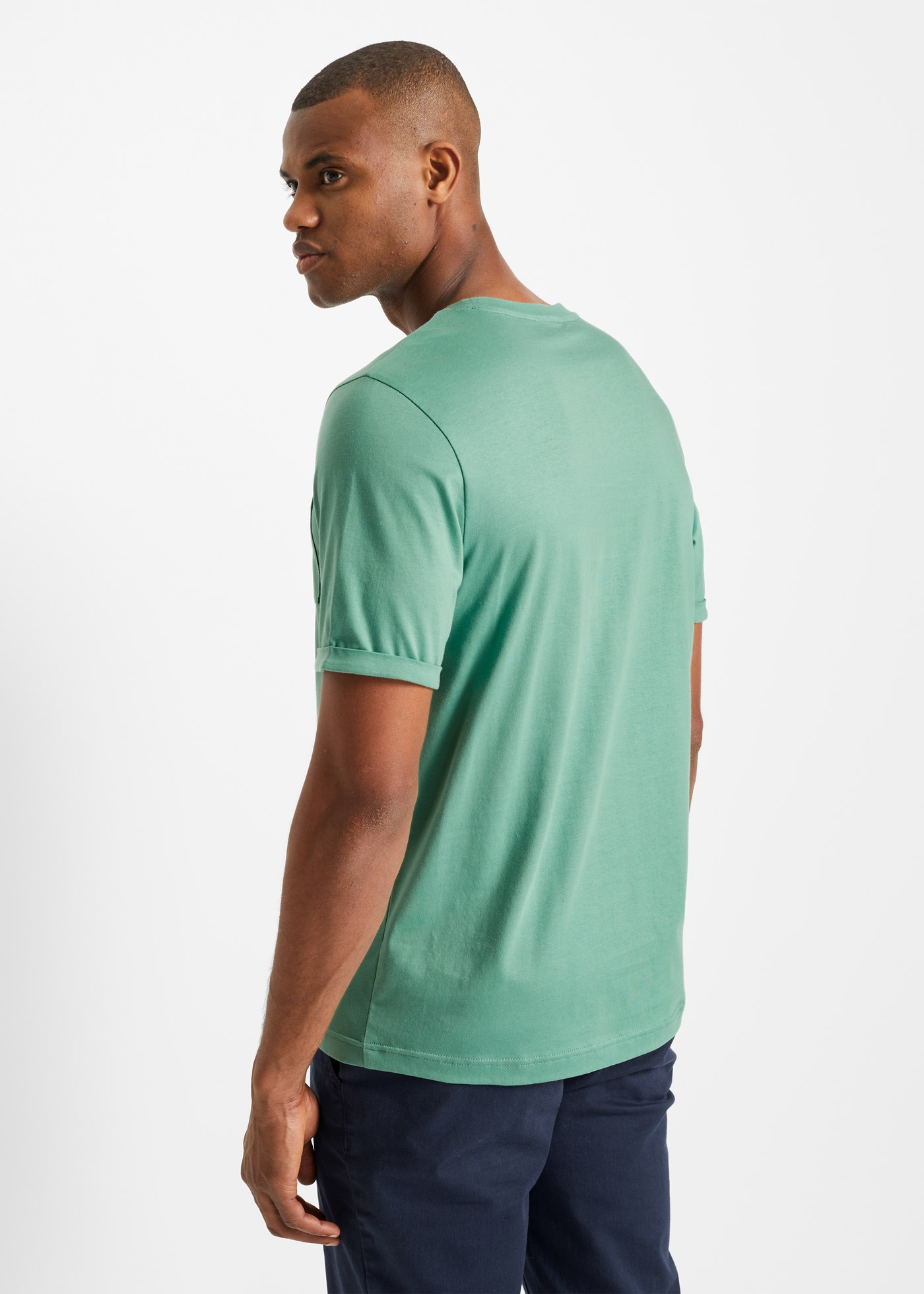 bonprix T-Shirt Packung, 2 tlg. Regular Fit, Rundhalsausschnitt, mit Brusttasche, aus Baumwolle