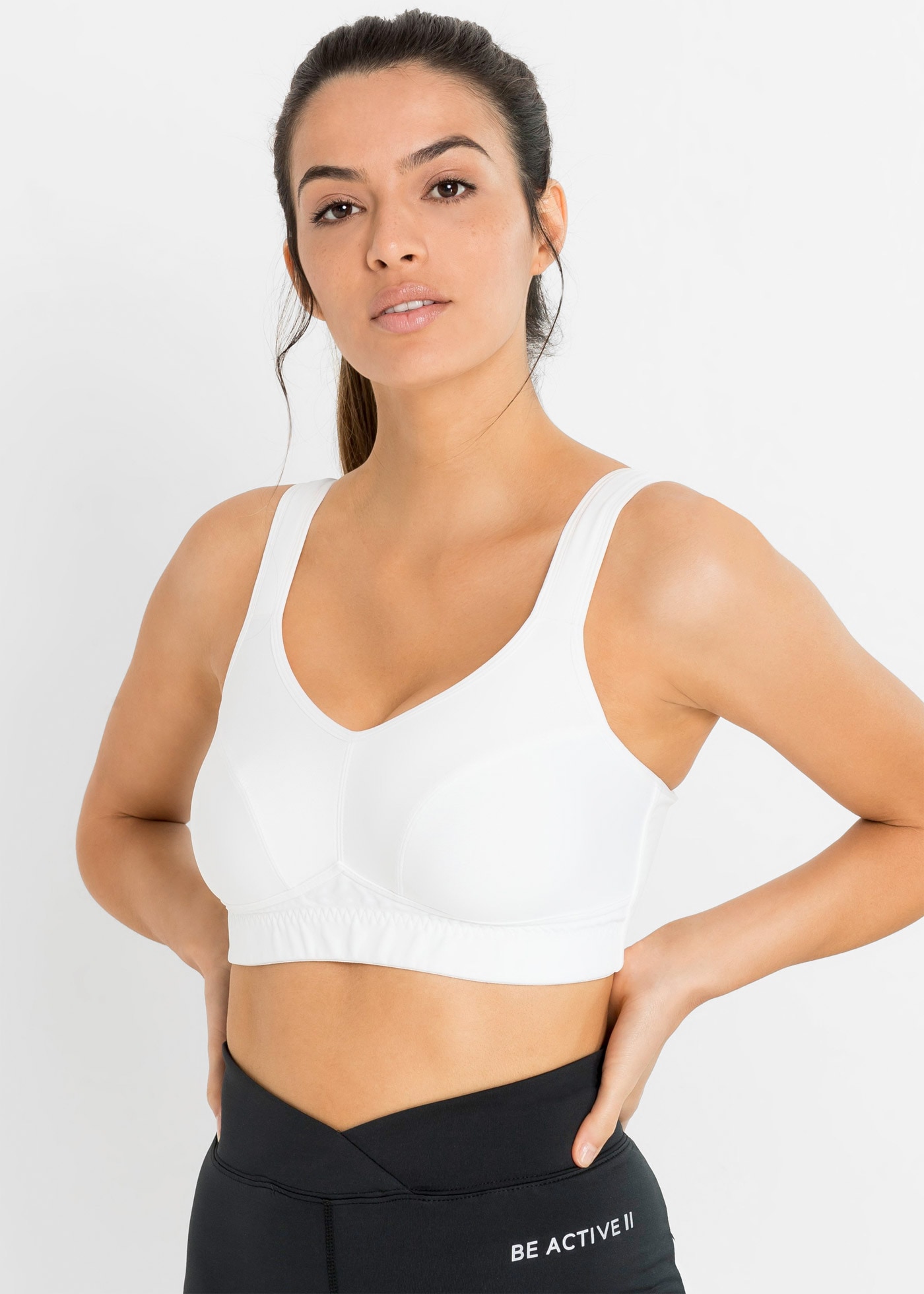 bonprix Sport-BH »Sport BH mit mittlerem Halt (2er Pack)« Packung, 2 Stk. für sportliche Aktivitäten, mit mittlerem Halt