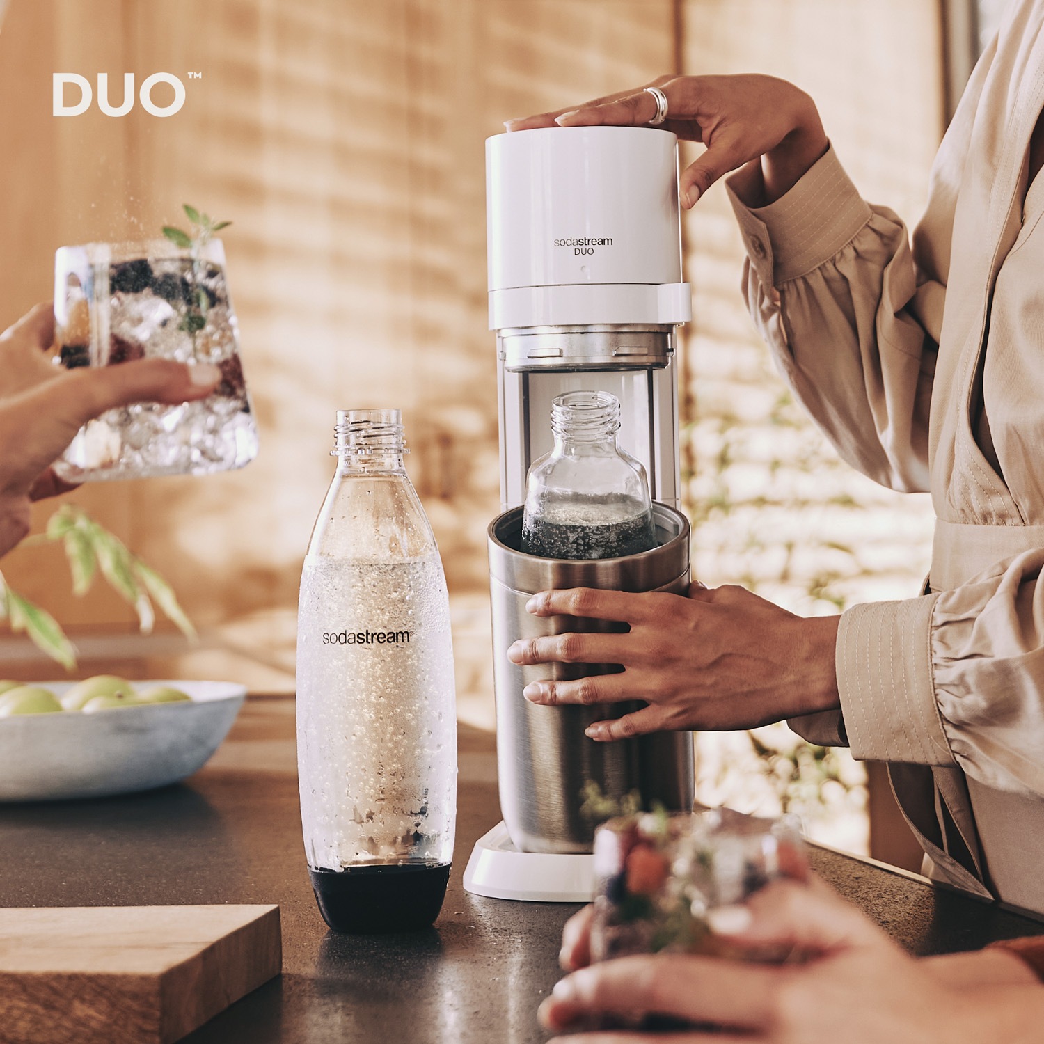 SodaStream Wassersprudler »DUO«, (Set, 4 tlg.), CO2-Zylinder, 1L Glasflasch günstig online kaufen
