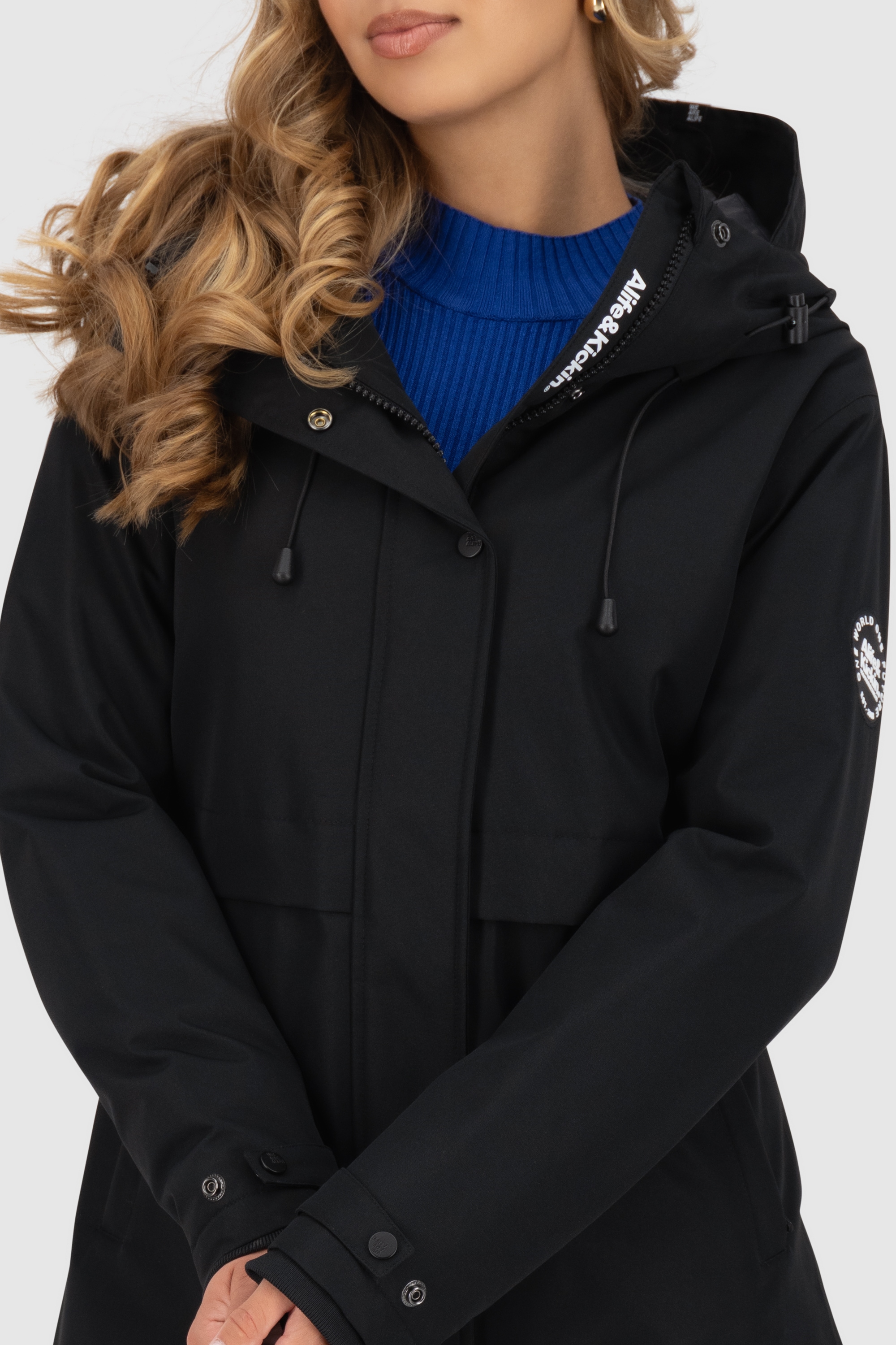 Alife & Kickin Winterjacke »Damen MarlyAK A«, Leicht taillierte Jacke mit Ärmelbündchen und Kapuze