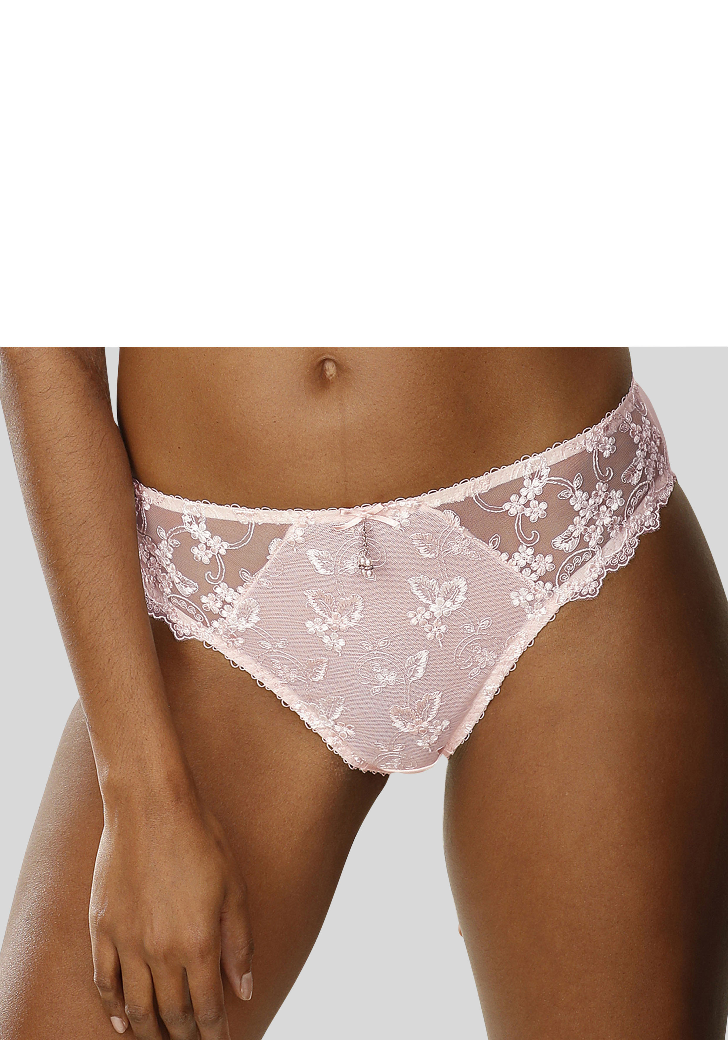 Slip, Dessous mit schöner Blümchen-Stickereispitze