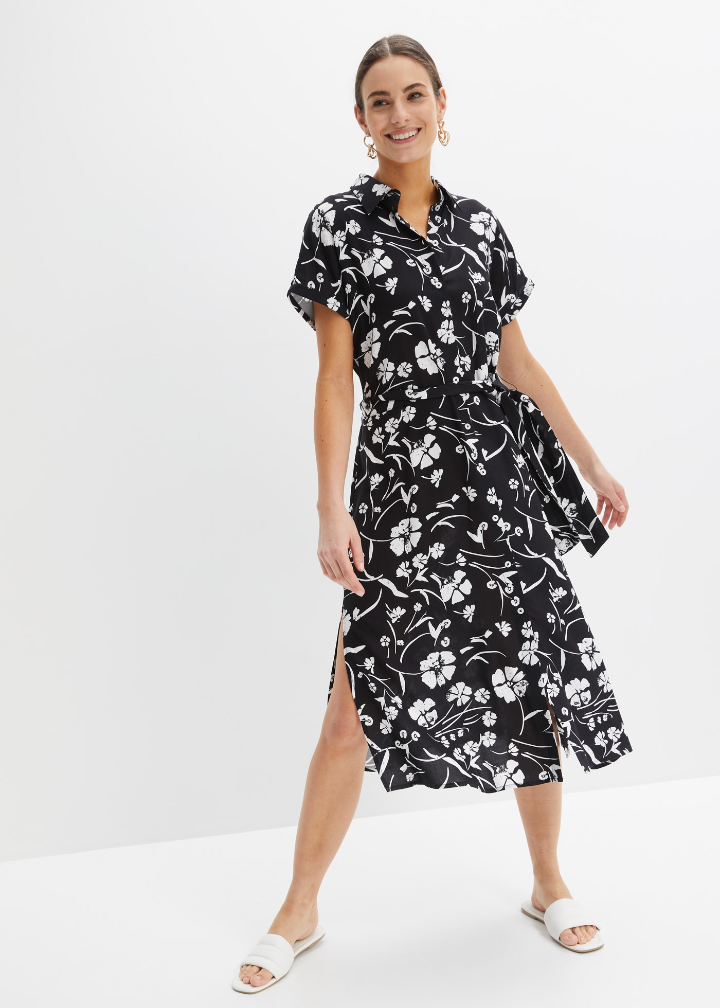 bonprix Blusenkleid feminin geschnitten, mit Hemdblusenkragen, Kurzarm, mit Bindeband