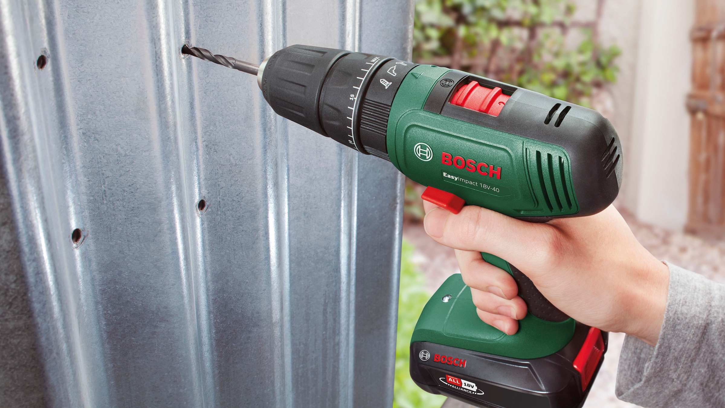 Bosch Home & Garden Akku-Bohrschrauber »EasyImpact 18V-70 + Stichsäge EasySaw 18V-70«, mit 2 Akkus 18V/2,0Ah und Ladegerät AL18V-20