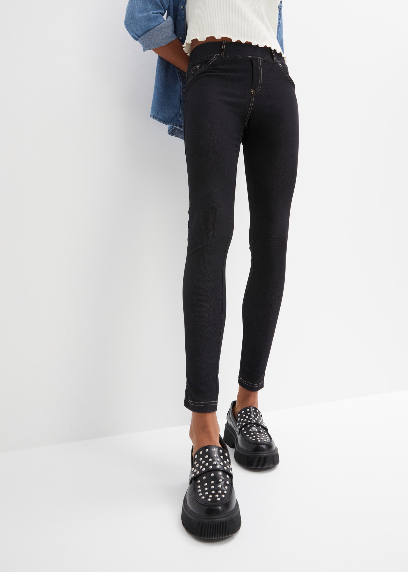 bonprix Leggings  Skinny Fit, mit Eingrifftaschen und Gesäßtaschen, mit Gummizug