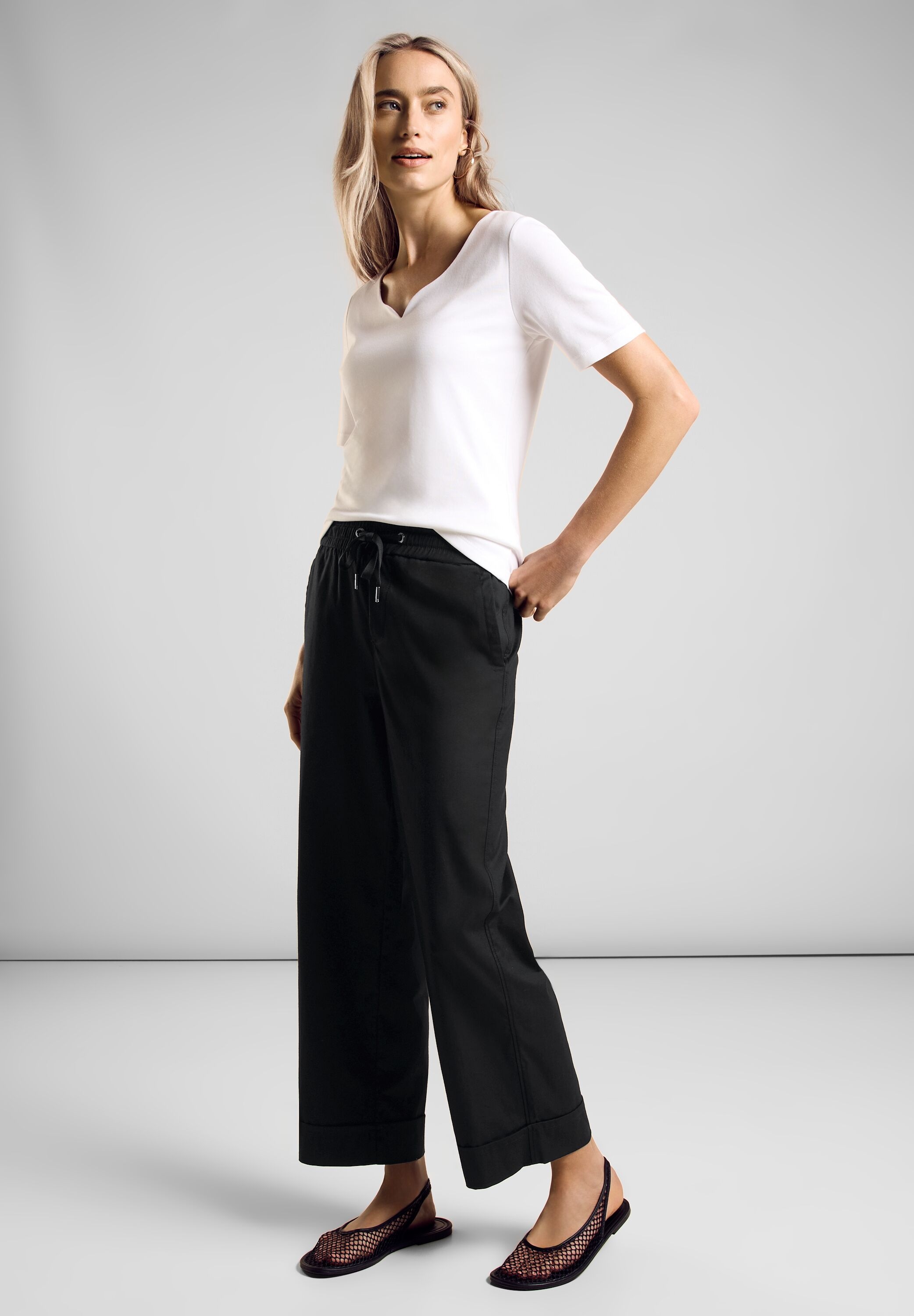 STREET ONE Sweathose, mit Raffung am Bund