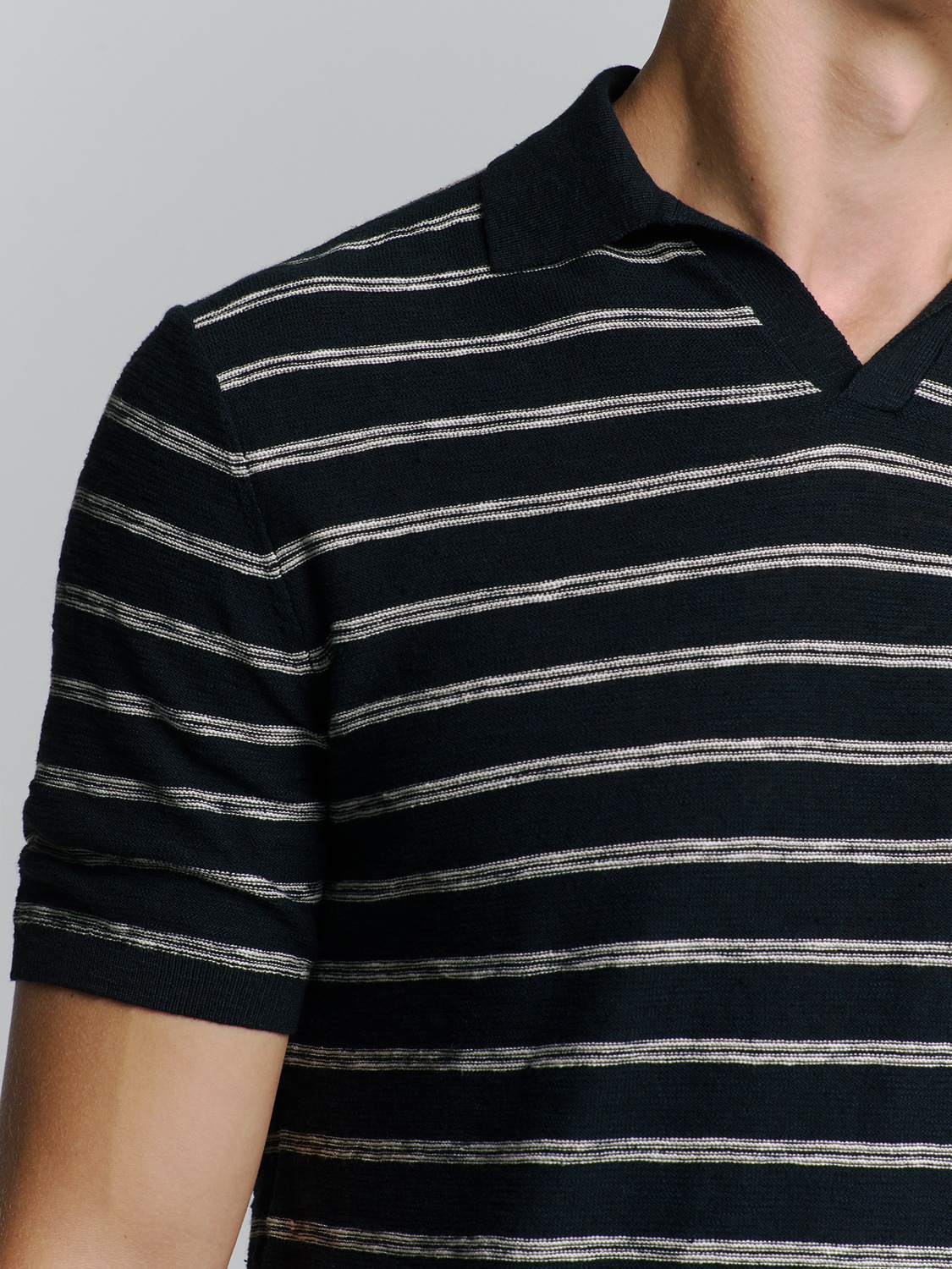 NO EXCESS T-Shirt »No Excess Poloshirt mit kurzen Ärmeln«