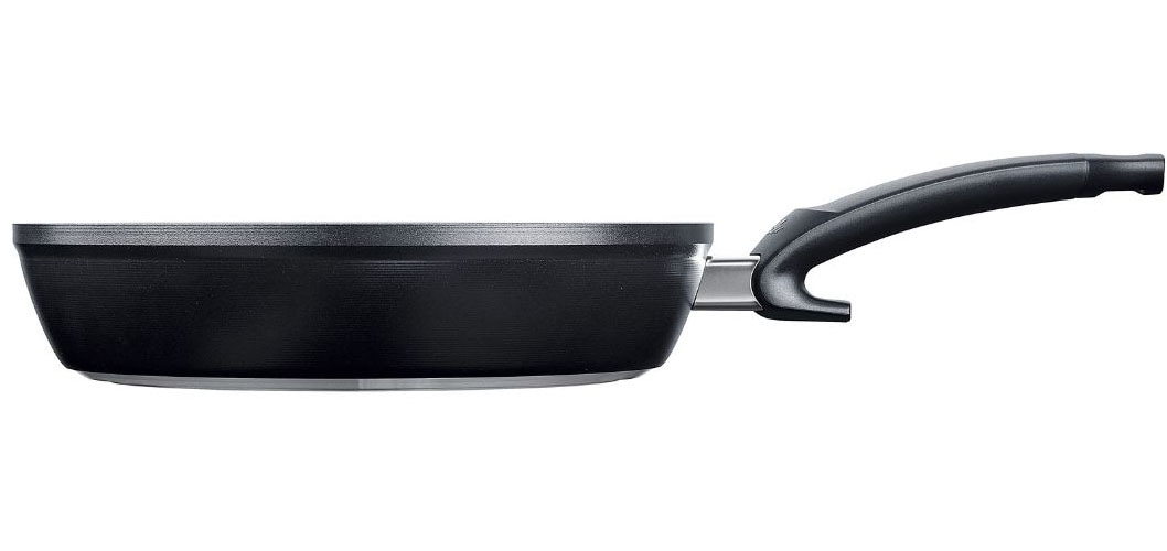 Fissler Bratpfanne »Ceratal® Orbit Black«, Aluminium, (1 tlg.), gesünderes Kochen mit Antihaft-Effekt, hergestellt ohne PFAS/PTFE