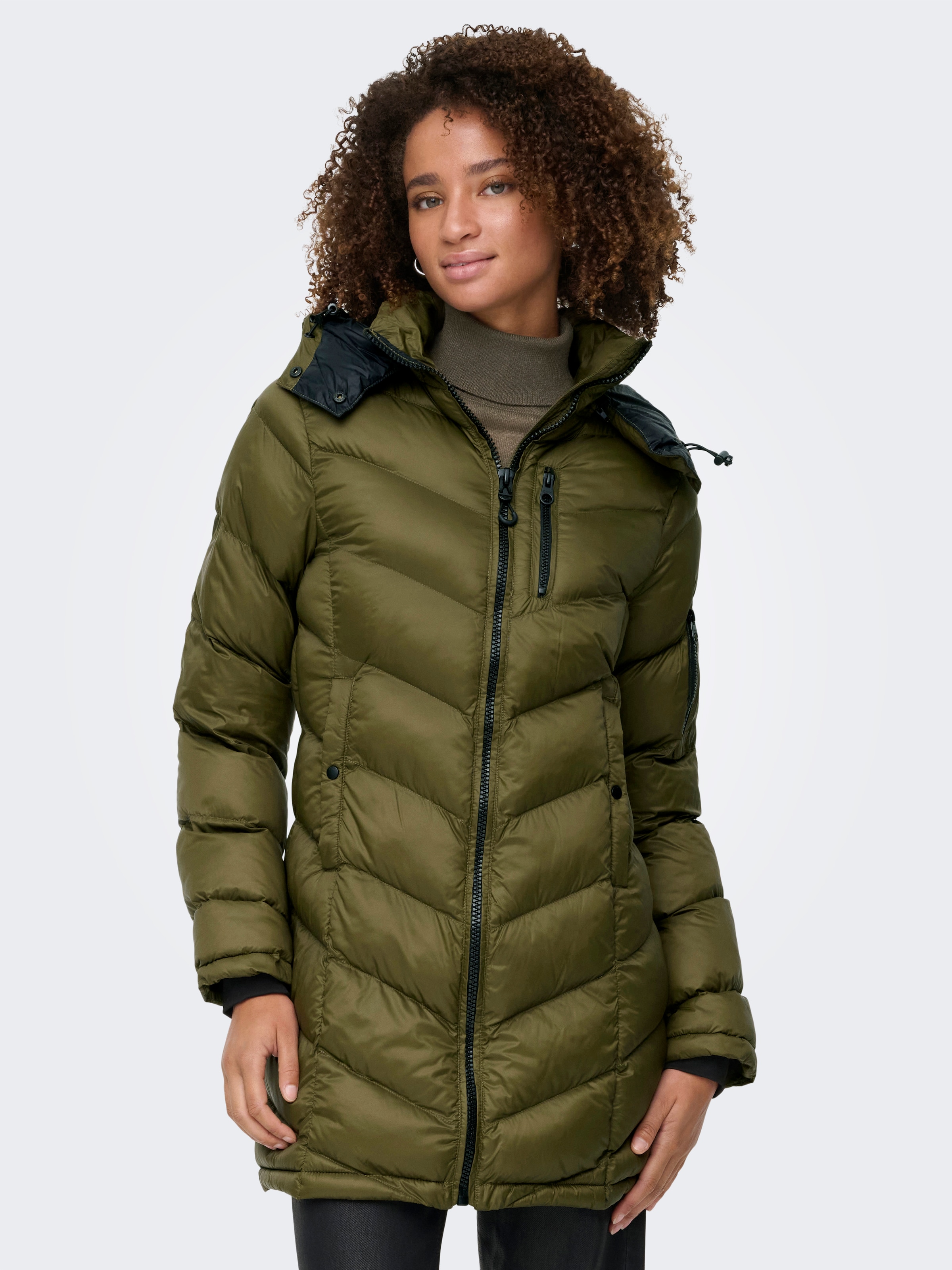 ONLY Steppmantel »ONLTAHIA LW QUILTED COAT CC OTW«