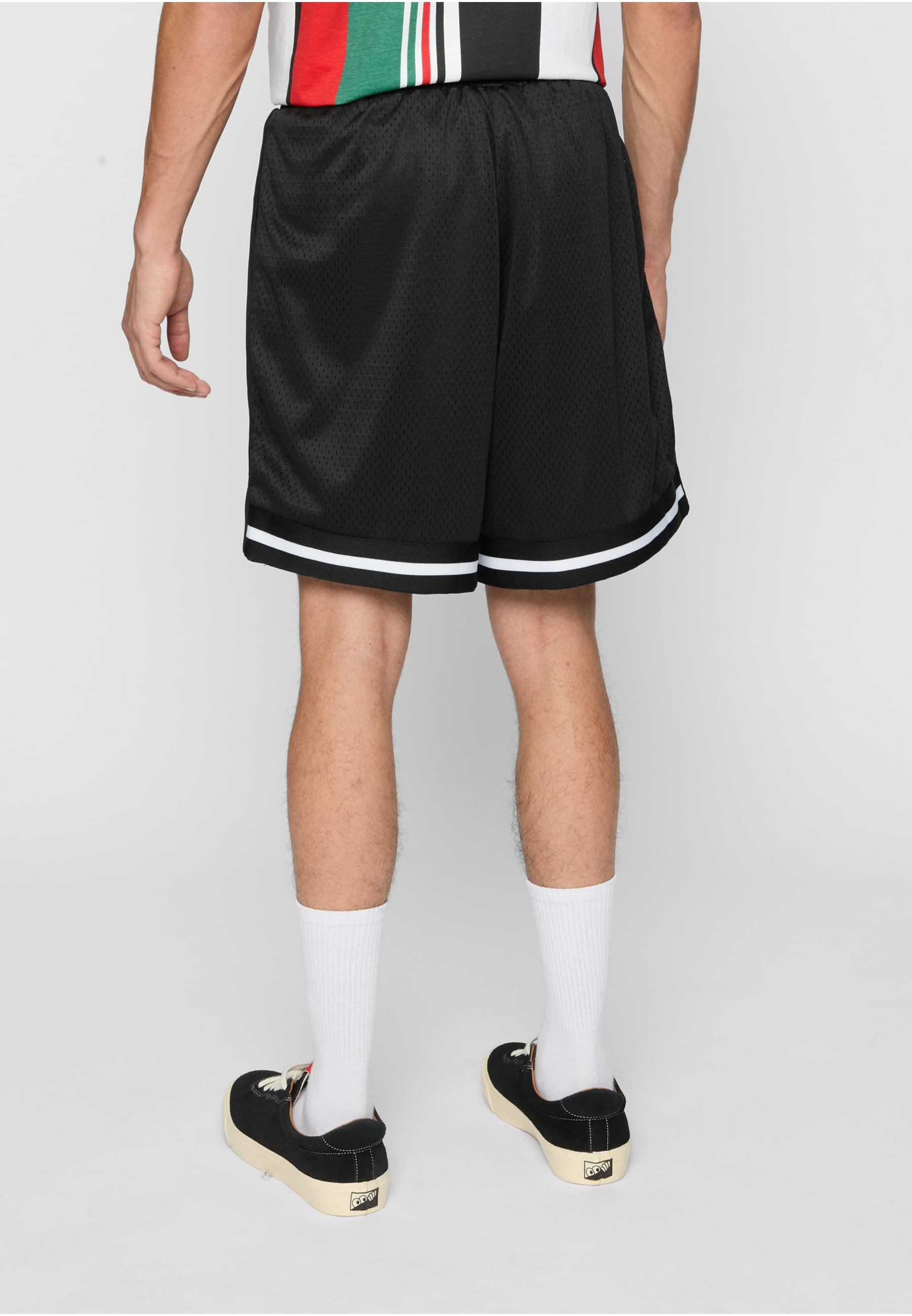 Fubu Shorts »Fubu Herren Caterpillar Caution Shorts«