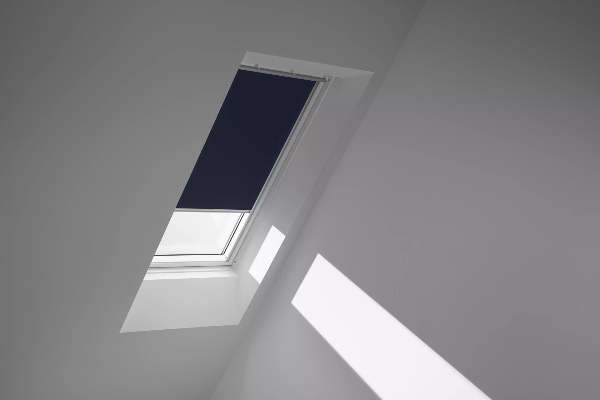 Velux Verdunkelungsrollo DKL S06 1100S Dunkelblau günstig online kaufen