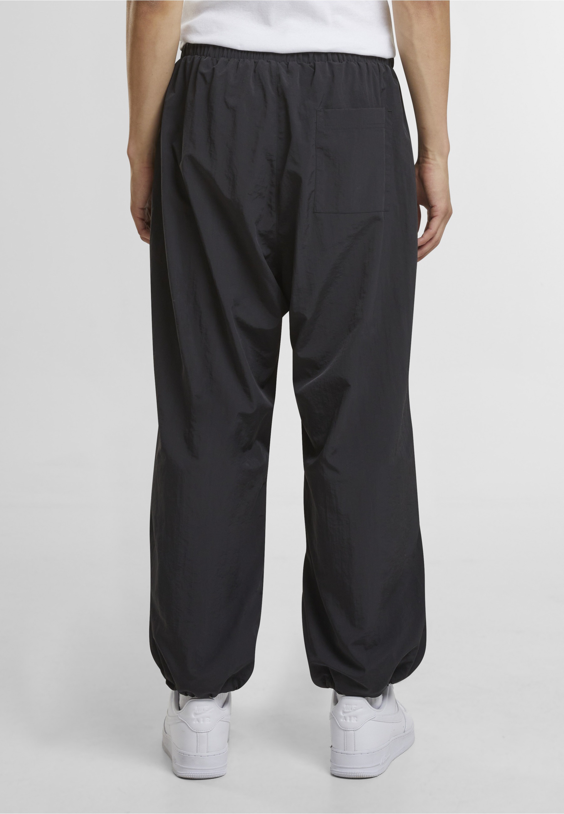 URBAN CLASSICS Stoffhose »Urban Classics Herren Nylon Parachute Pants«