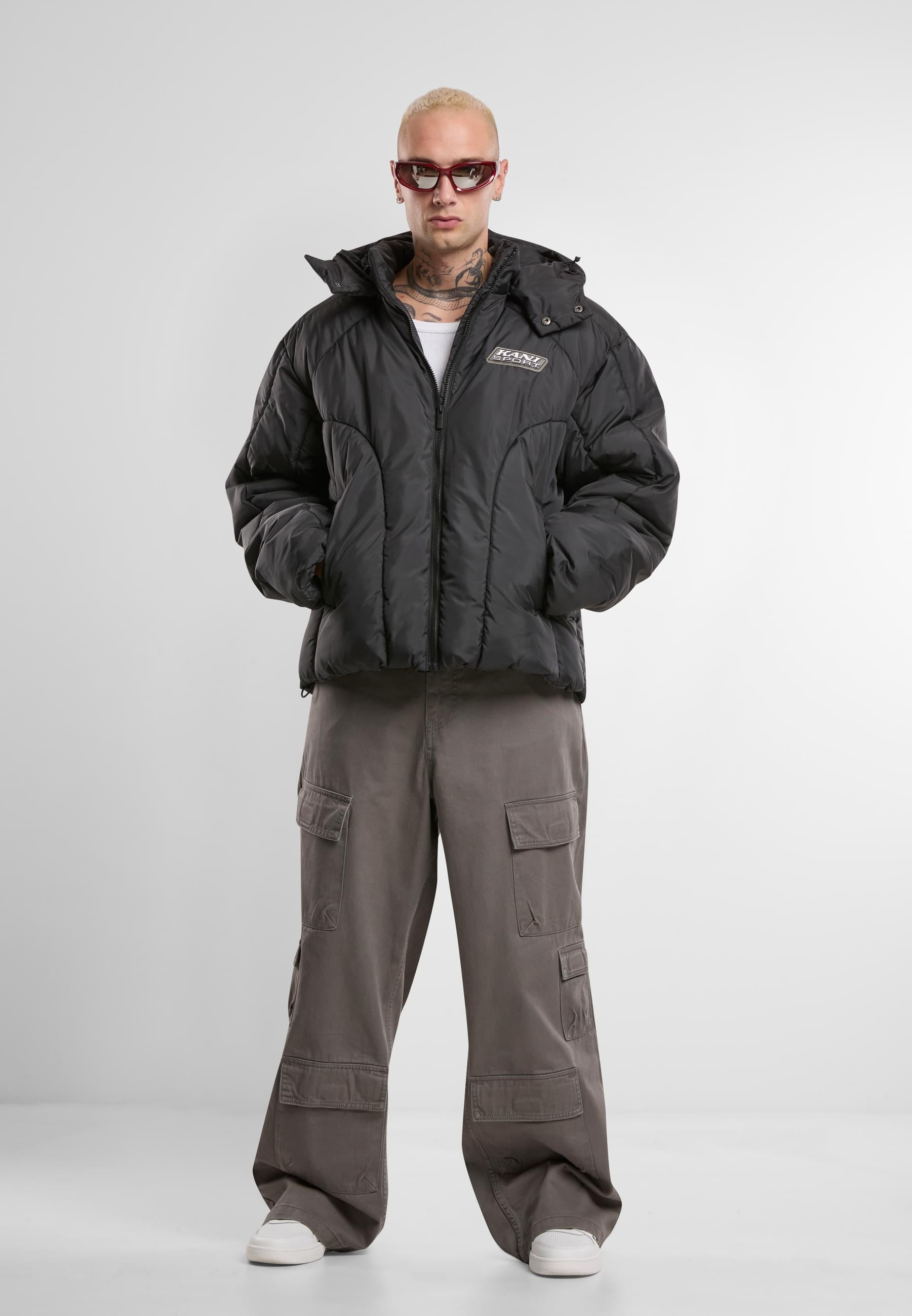 Karl Kani Winterjacke »Karl Kani KK Sport Patch Arctic Puffer Jacket« 1 Stk. tlg. mit Kapuze