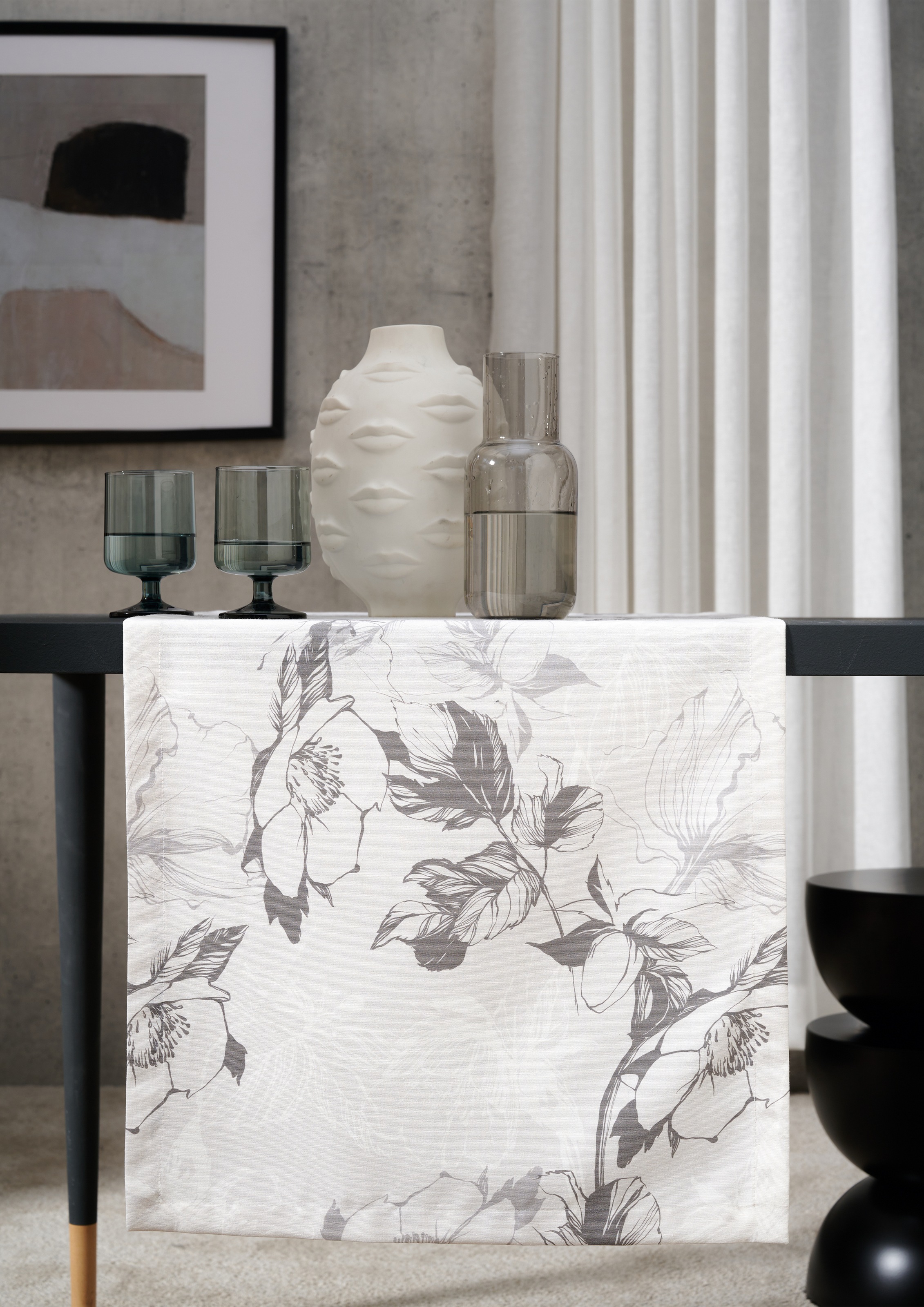 APELT Tischläufer »7403« linear gezeichnetes Blumenmotiv