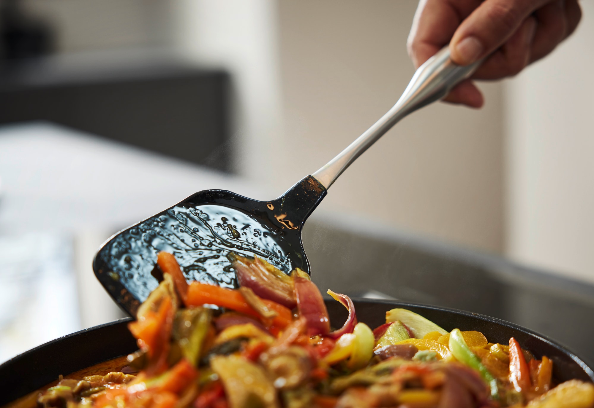 Fissler Wokwender »Essential«, (1 tlg.), mit Aufhängeöse