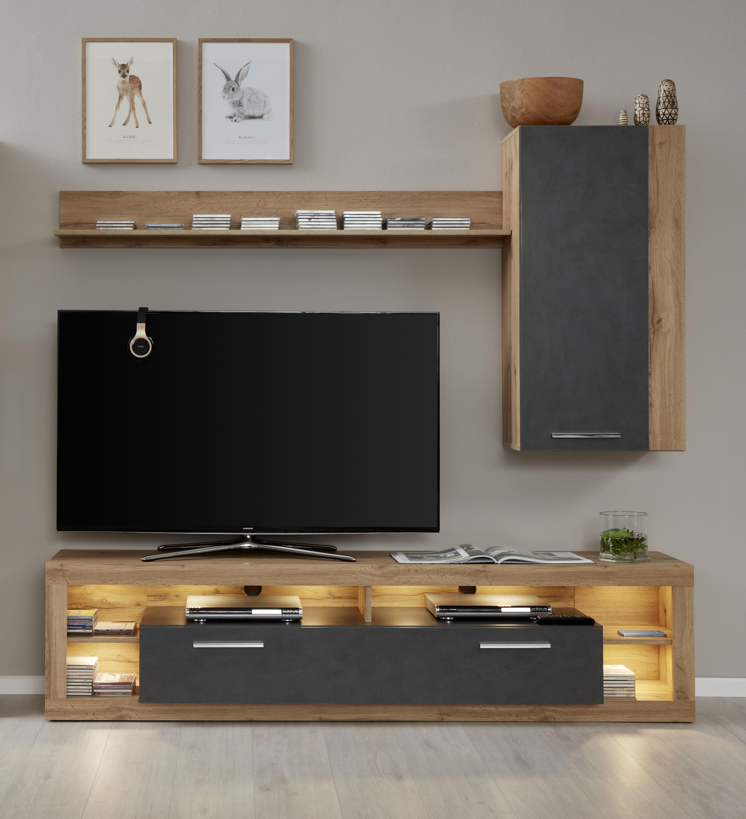 INOSIGN Hängevitrine »Gwendolyn«, Hängeschrank fürs Wohnzimmer mit 3 Fächern - (B/T/H) 52/31/103 cm