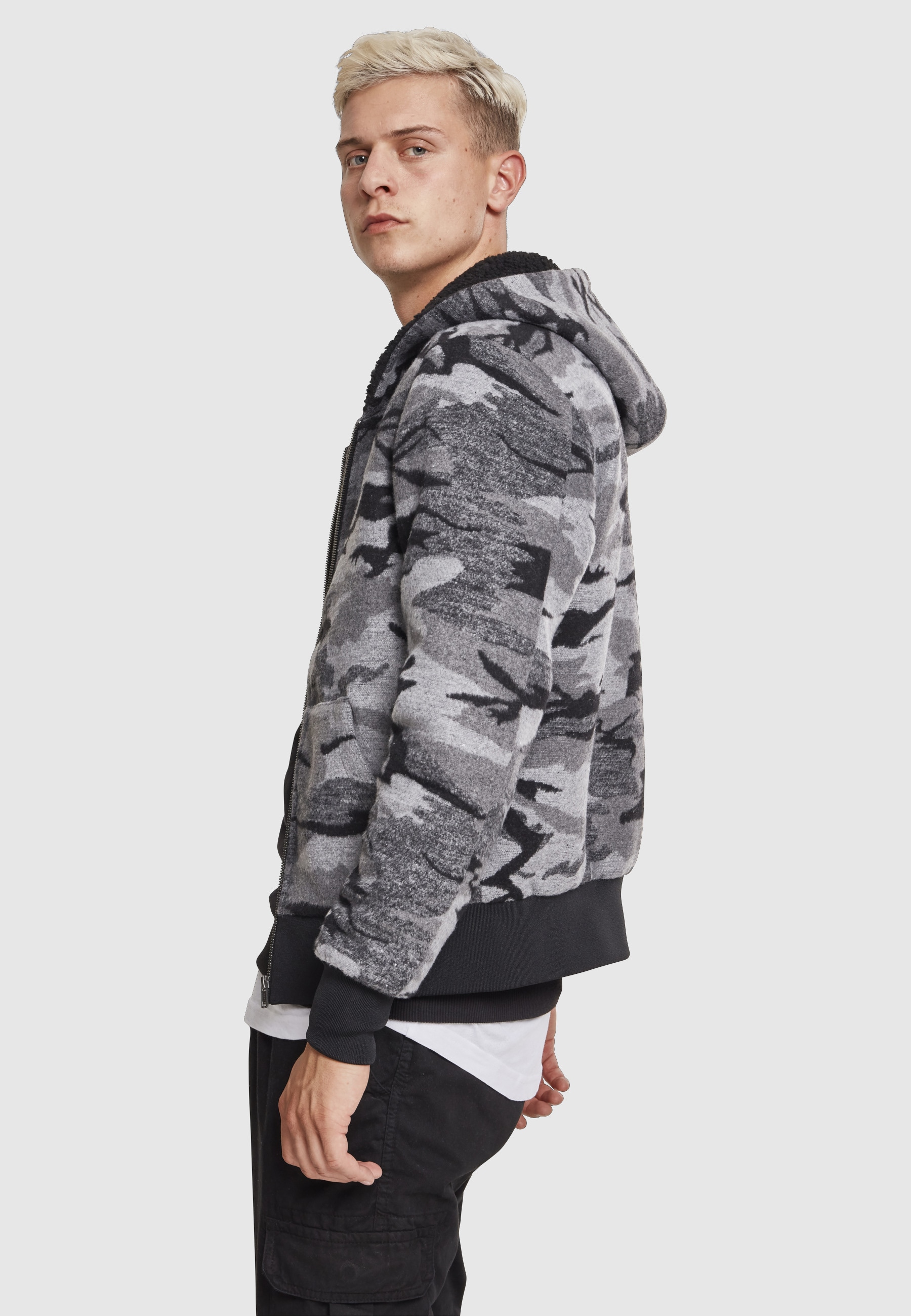 URBAN CLASSICS Winterjacke »Urban Classics Herren Camo Zip Jacket« 1 Stk. tlg. mit Kapuze