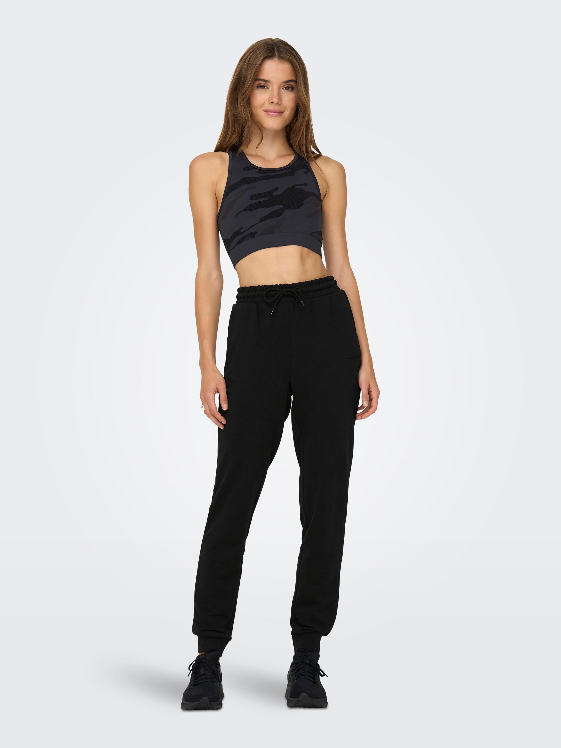 ONLY Play Jogginghose »ONPMELINA MW SLIM SWT CUFF PNT NOOS«