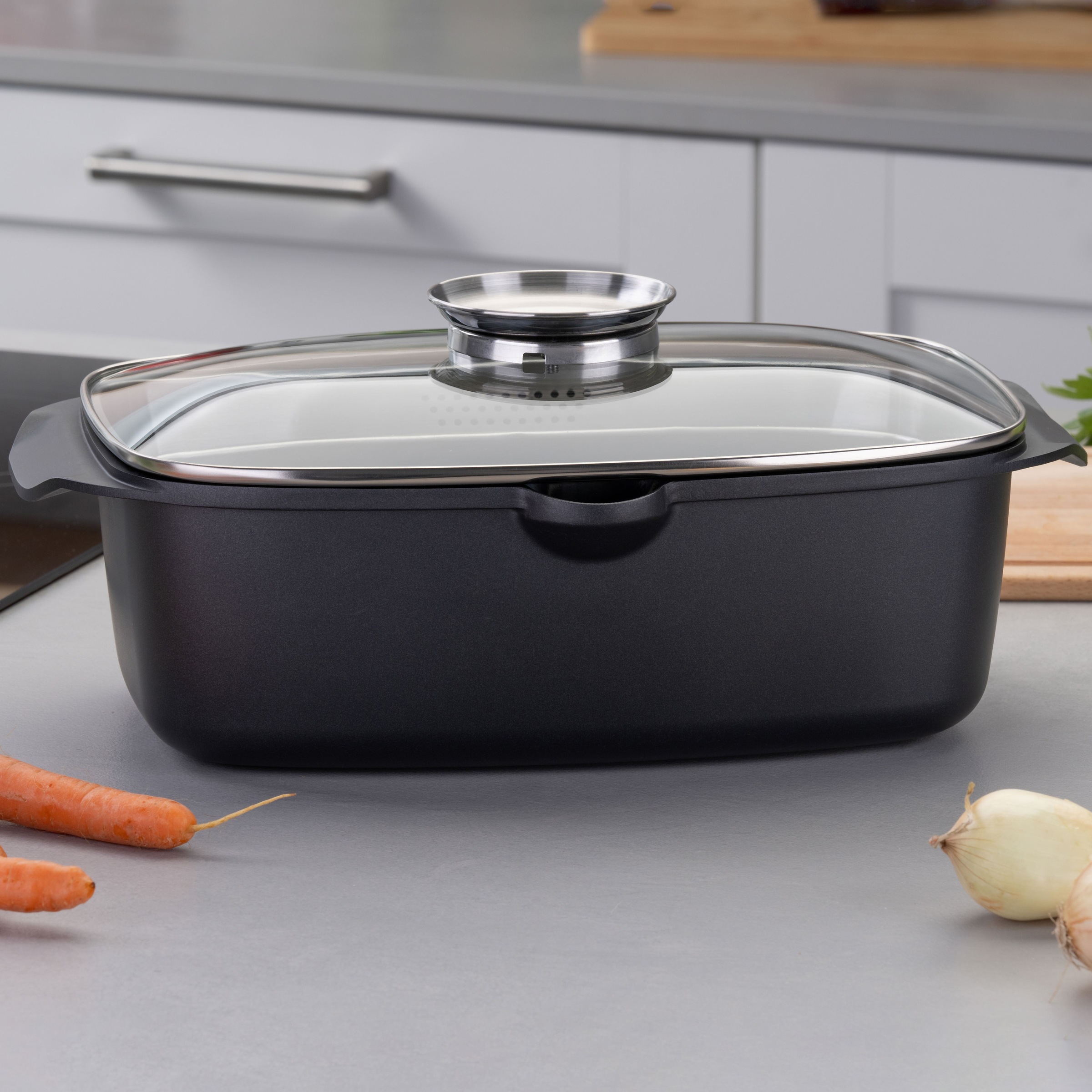FACKELMANN Bräter »Roaster«, Aluminiumguss, (1 tlg.), mit Aromaknauf, Schmo günstig online kaufen