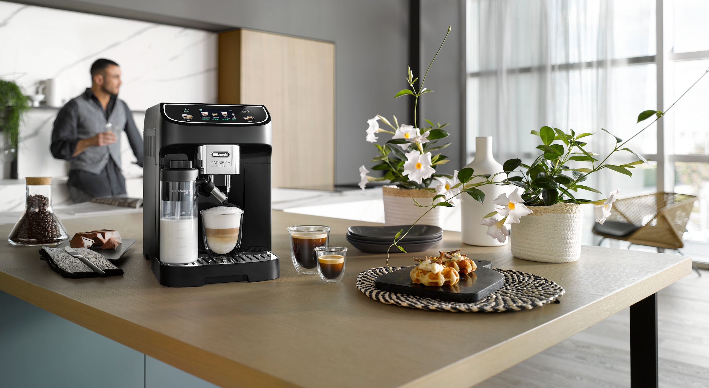 De'Longhi Kaffeevollautomat »Magnifica Plus ECAM320.60.B«, schwarz