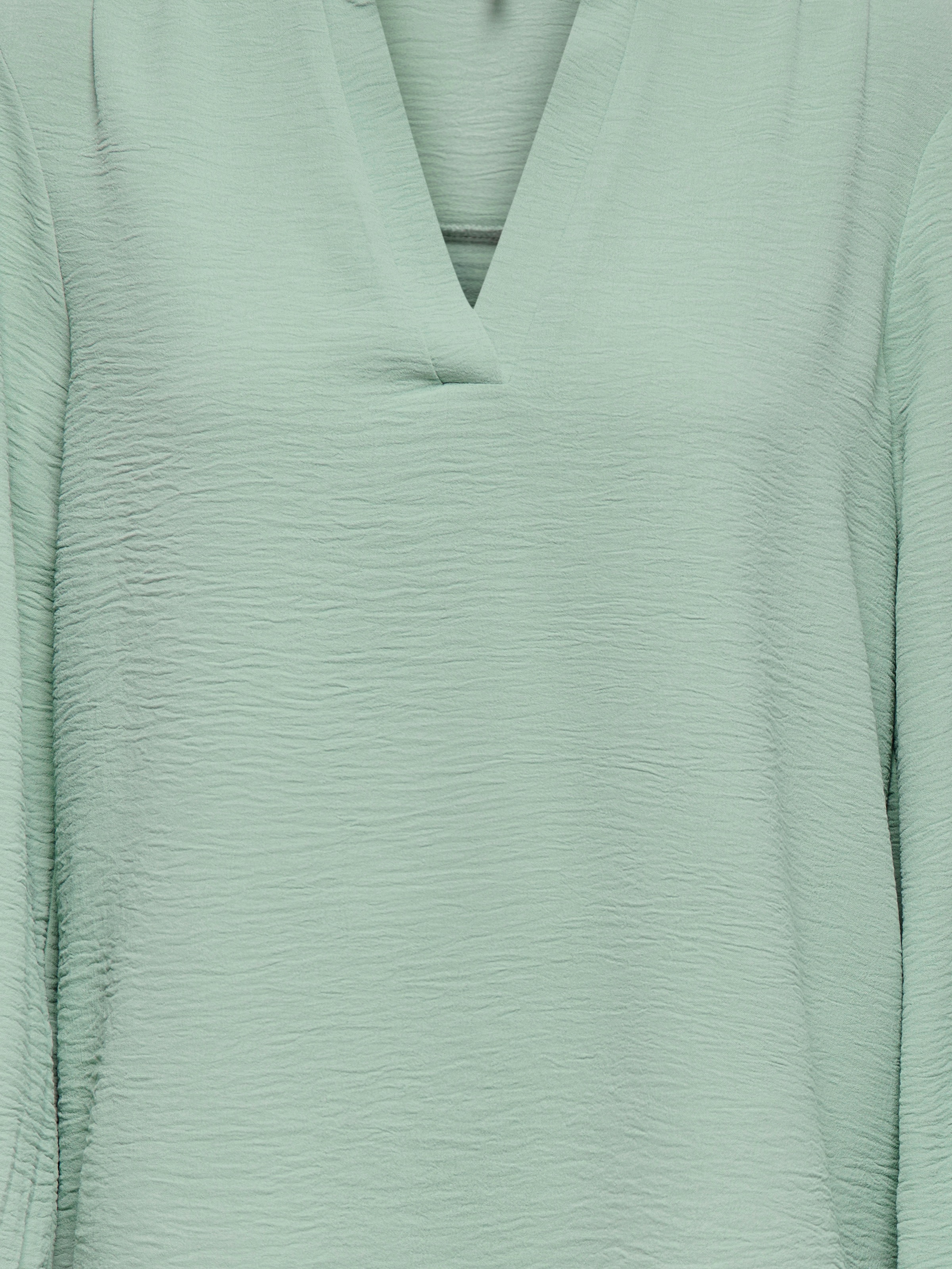 ONLY »ONLMETTE V-NECK LS SMOCK TOP NOOS WVN« Kunstfaser, regular fit