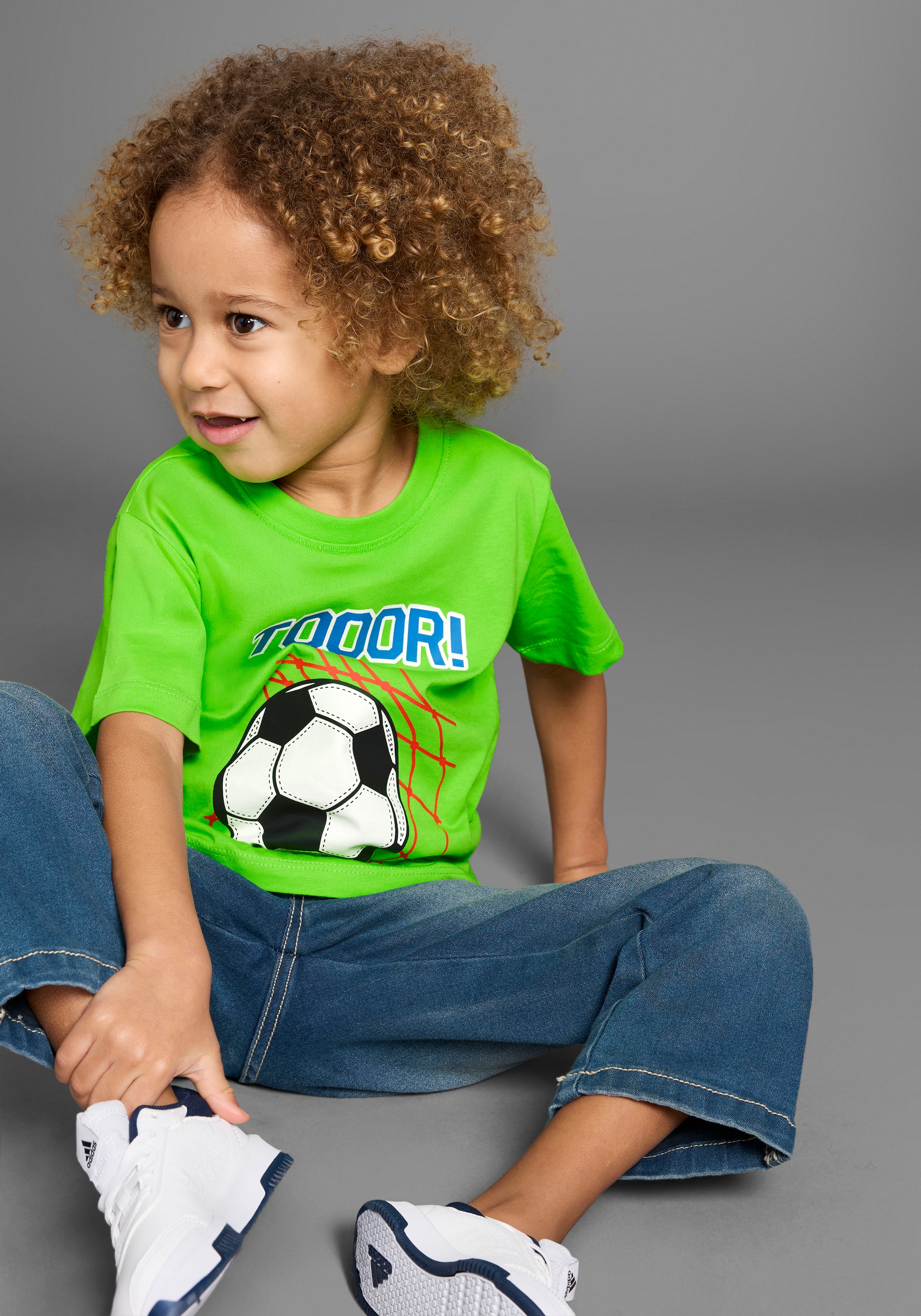 KIDSWORLD T-Shirt »Fußball-Print: TOOOR«, Kurzarm, Basic-Passform, mit Statements/Sprüchen