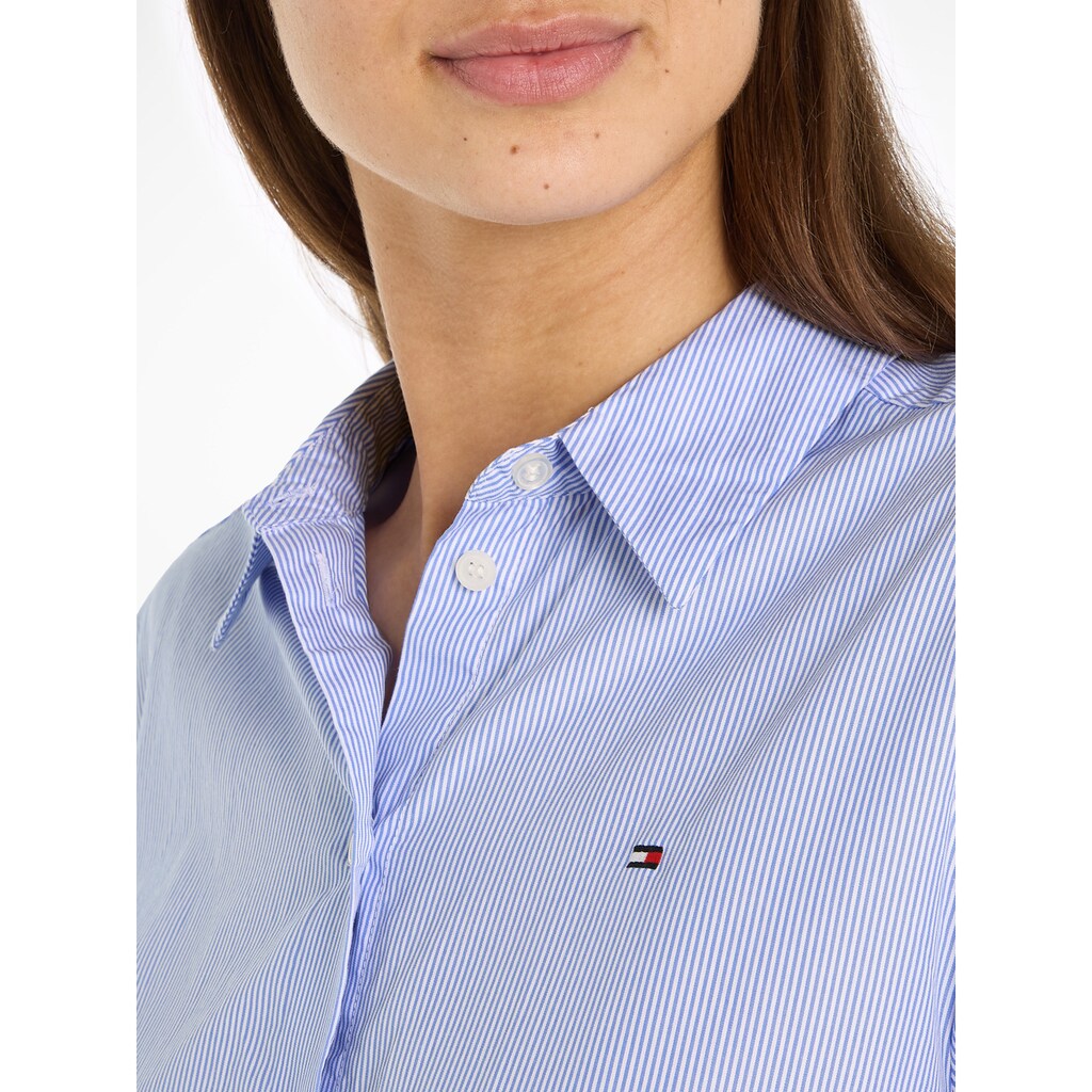Tommy Hilfiger Shirtkleid »ESSENTIAL STP KNEE SHIRT DRESS«, mit Logoprägung