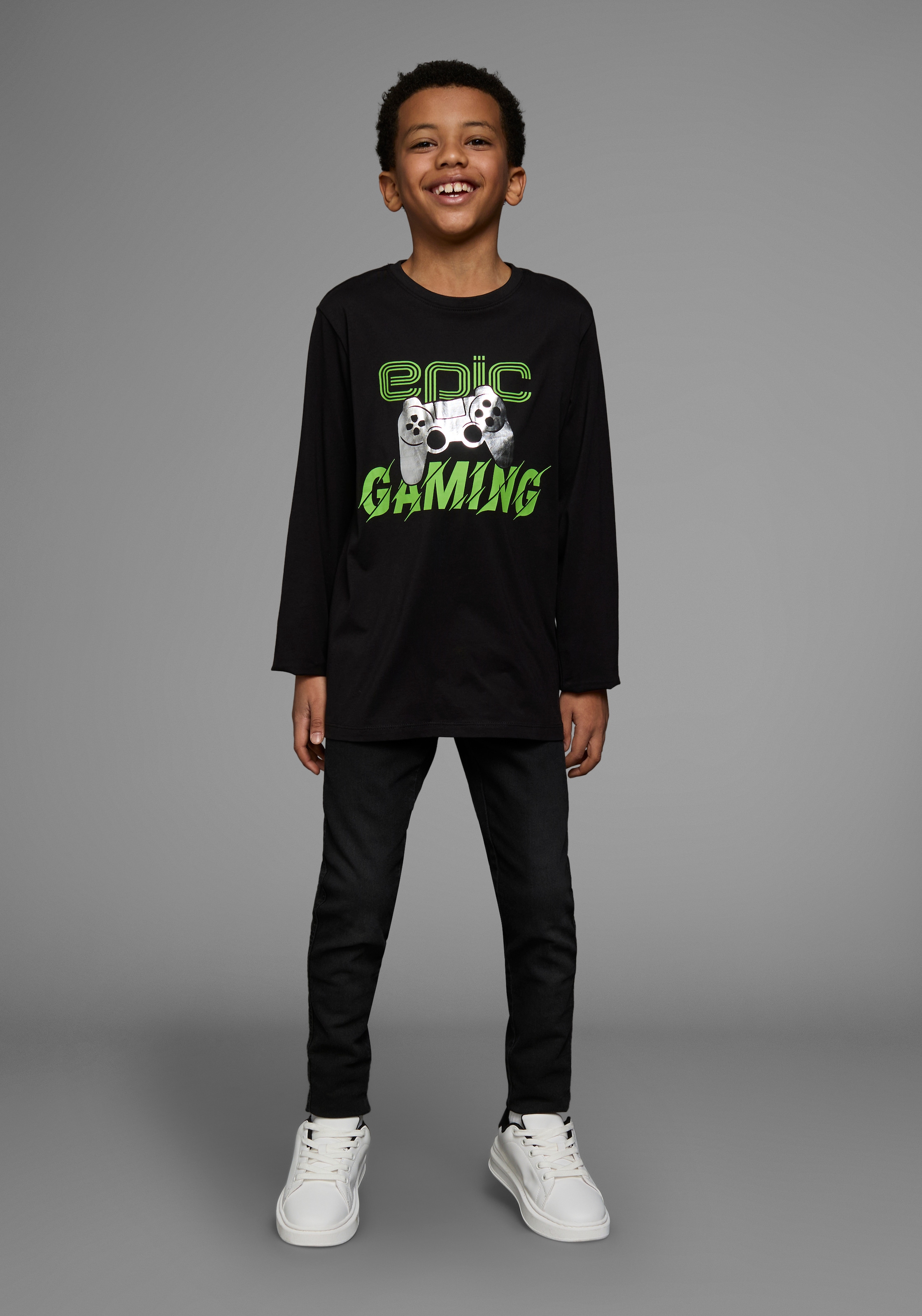 KIDSWORLD Langarmshirt »Folienprint: EPIC GAMING«, langärmelige, mit Statement-Print, Rundhalsausschnitt, Basic-Stil