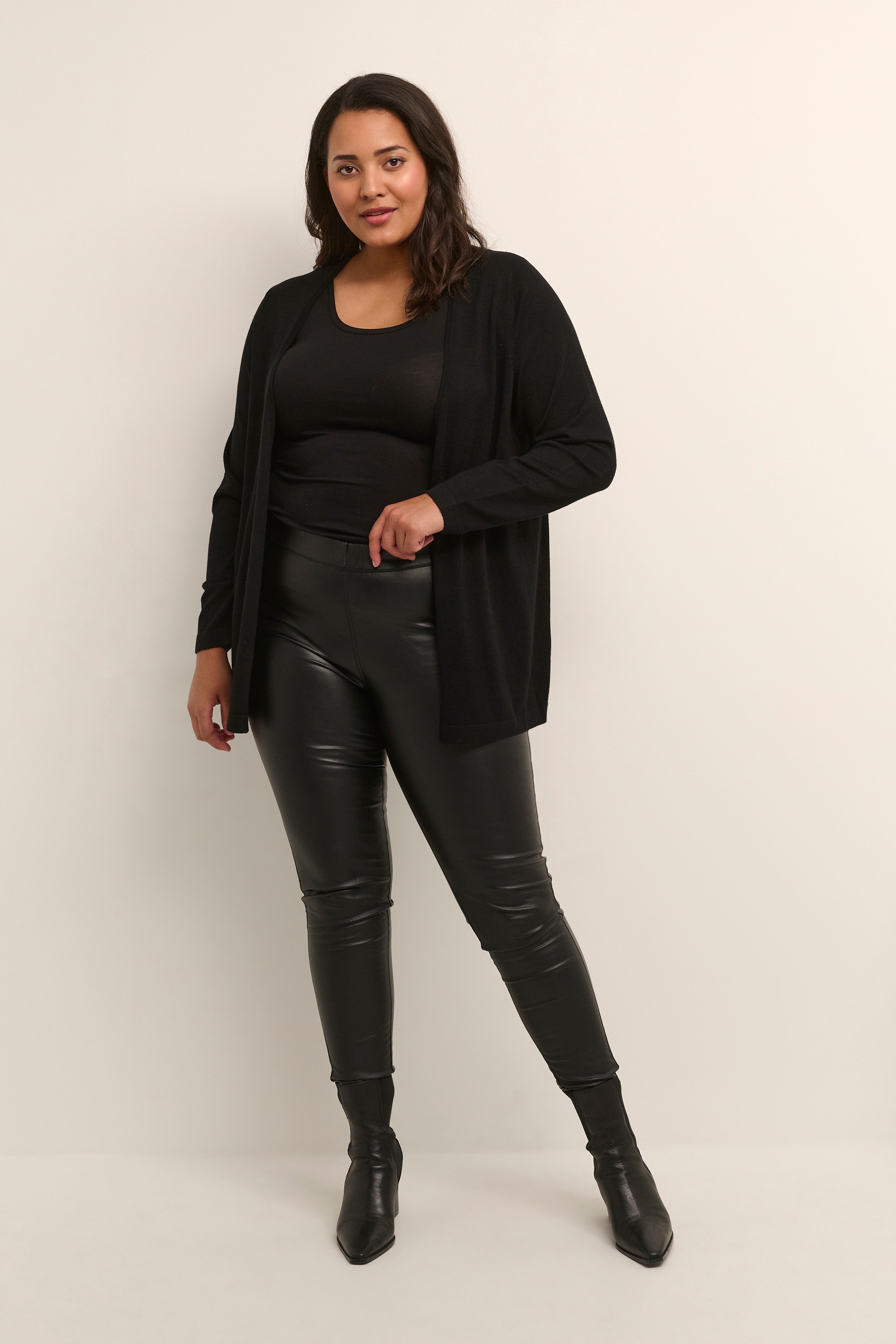 KAFFE Curve Strickjacke »Damen Strickjacke KCfarsia«