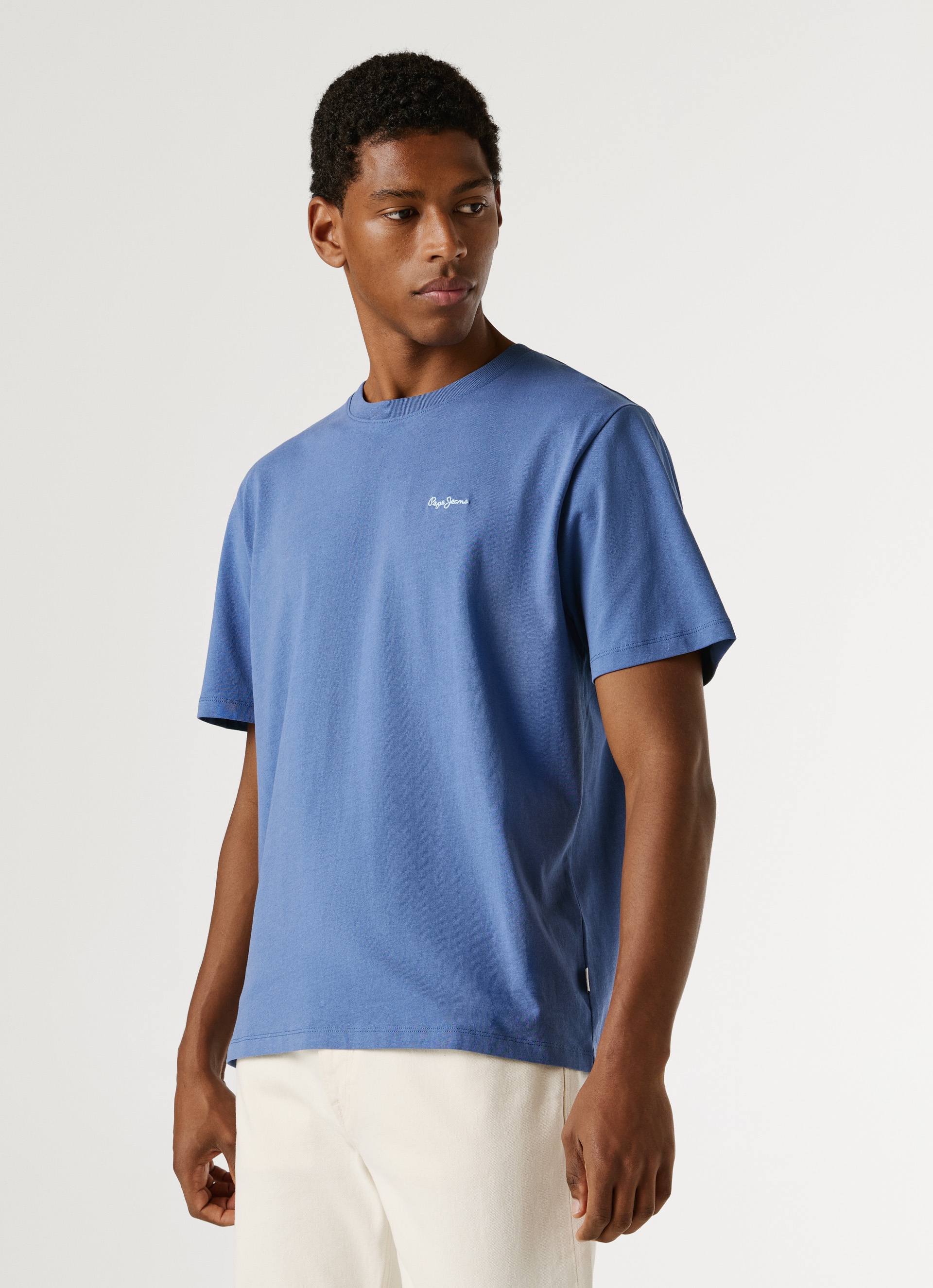 Pepe Jeans T-Shirt »CONTRAST CONNOR« mit Rundhals und gesticktem Logo